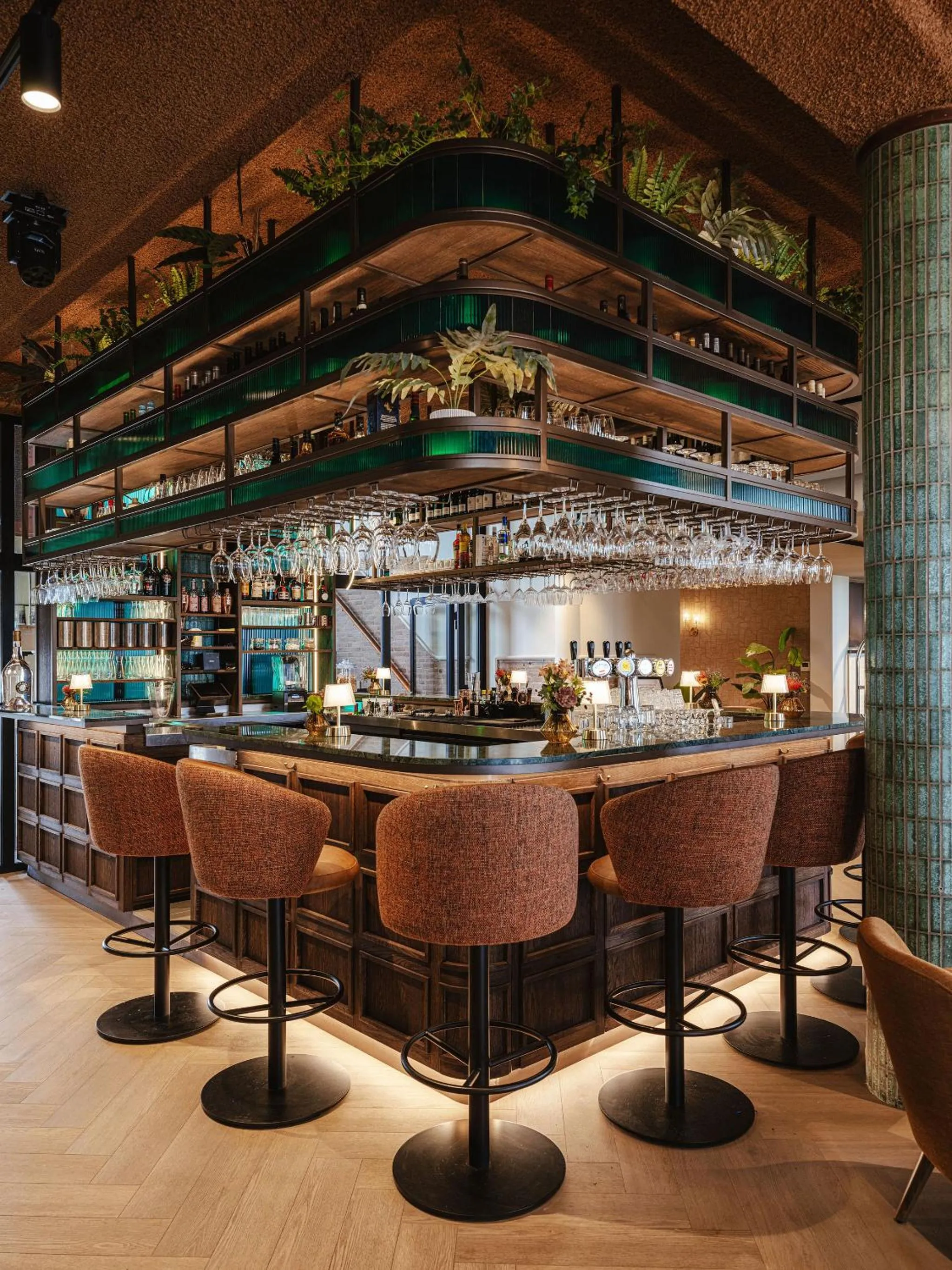 Restaurant/places to eat in Hotel De Zeevaartschool