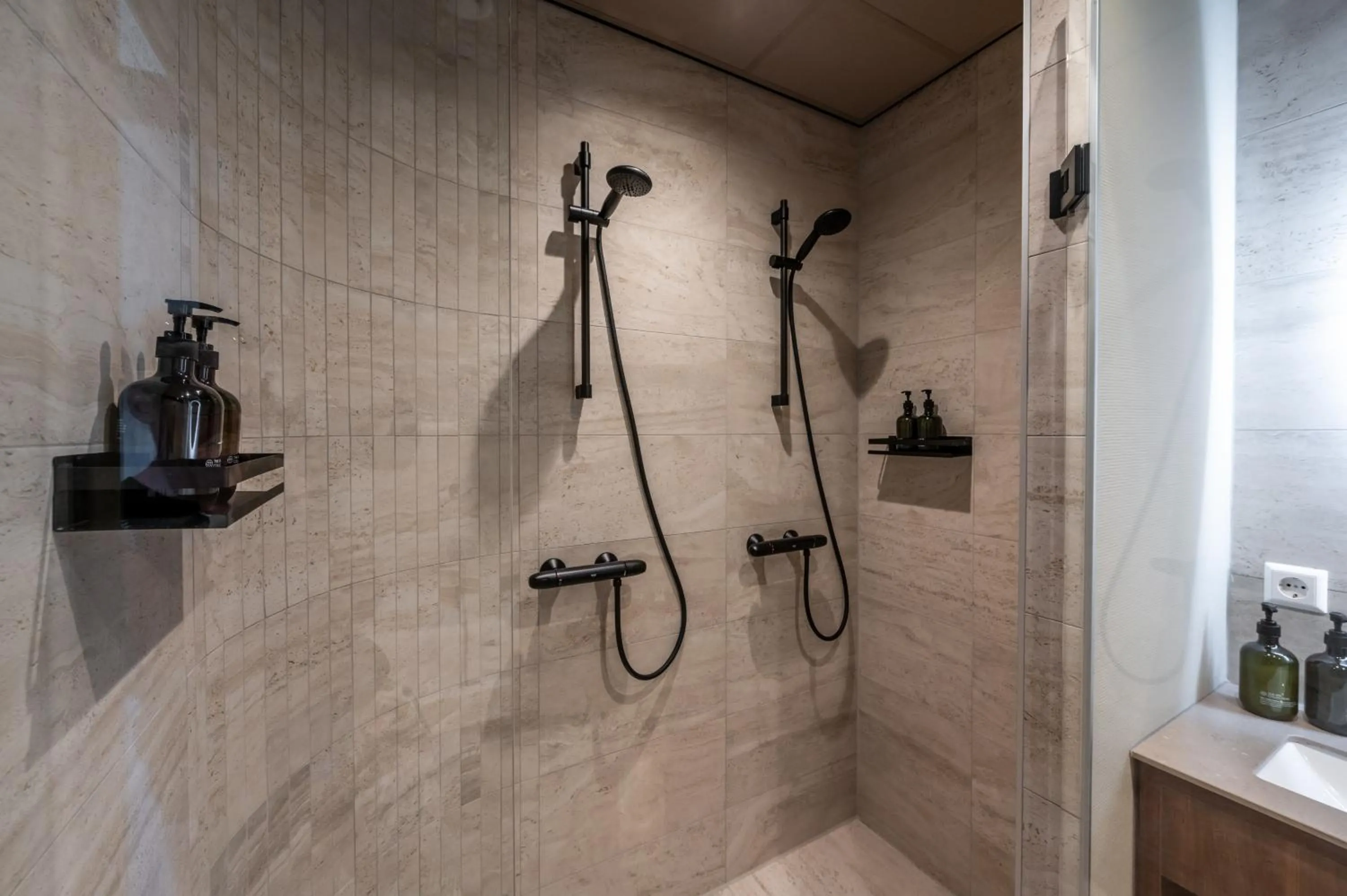 Shower in Hotel De Zeevaartschool