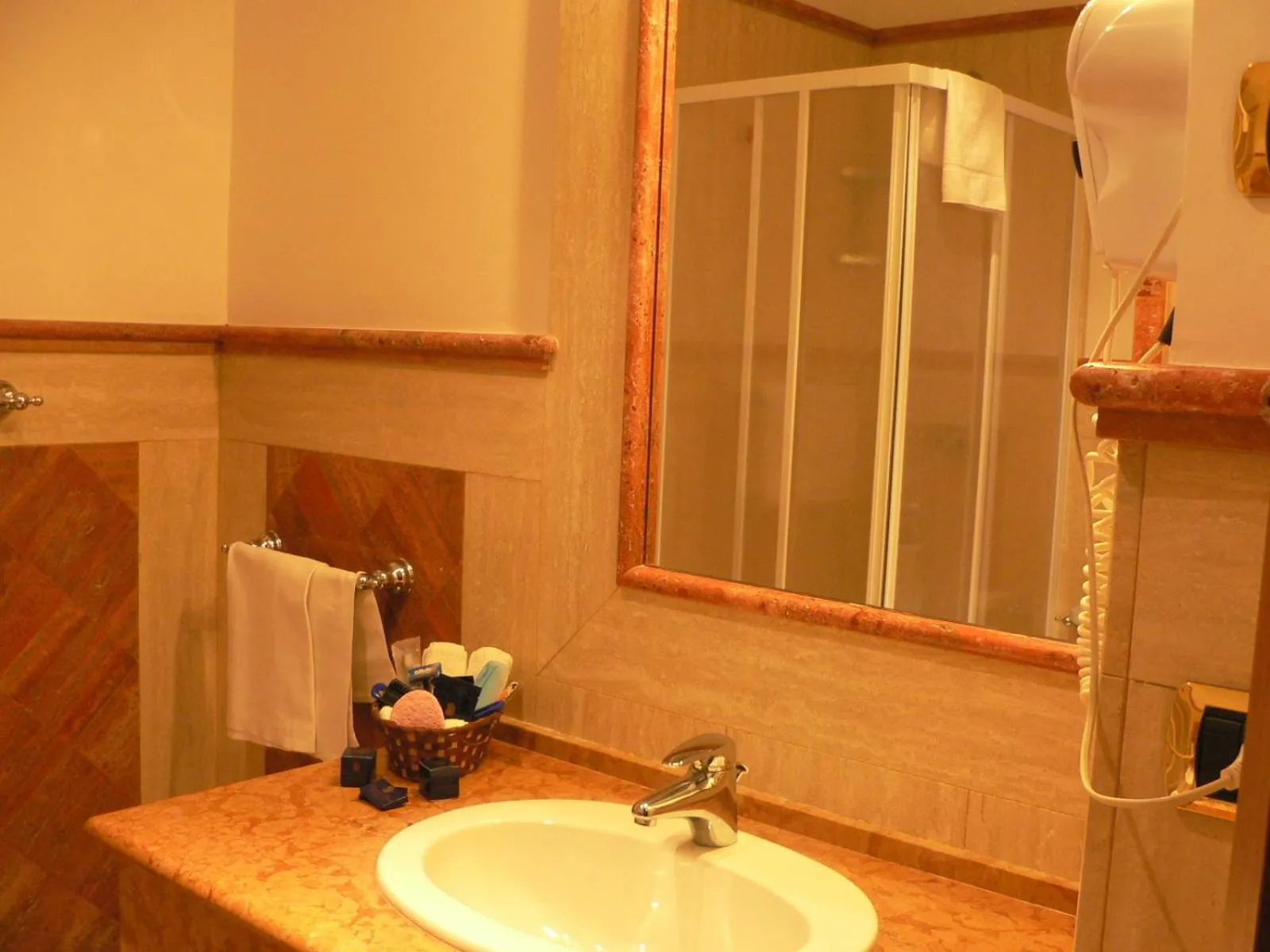 Toilet in Benito Al Bosco