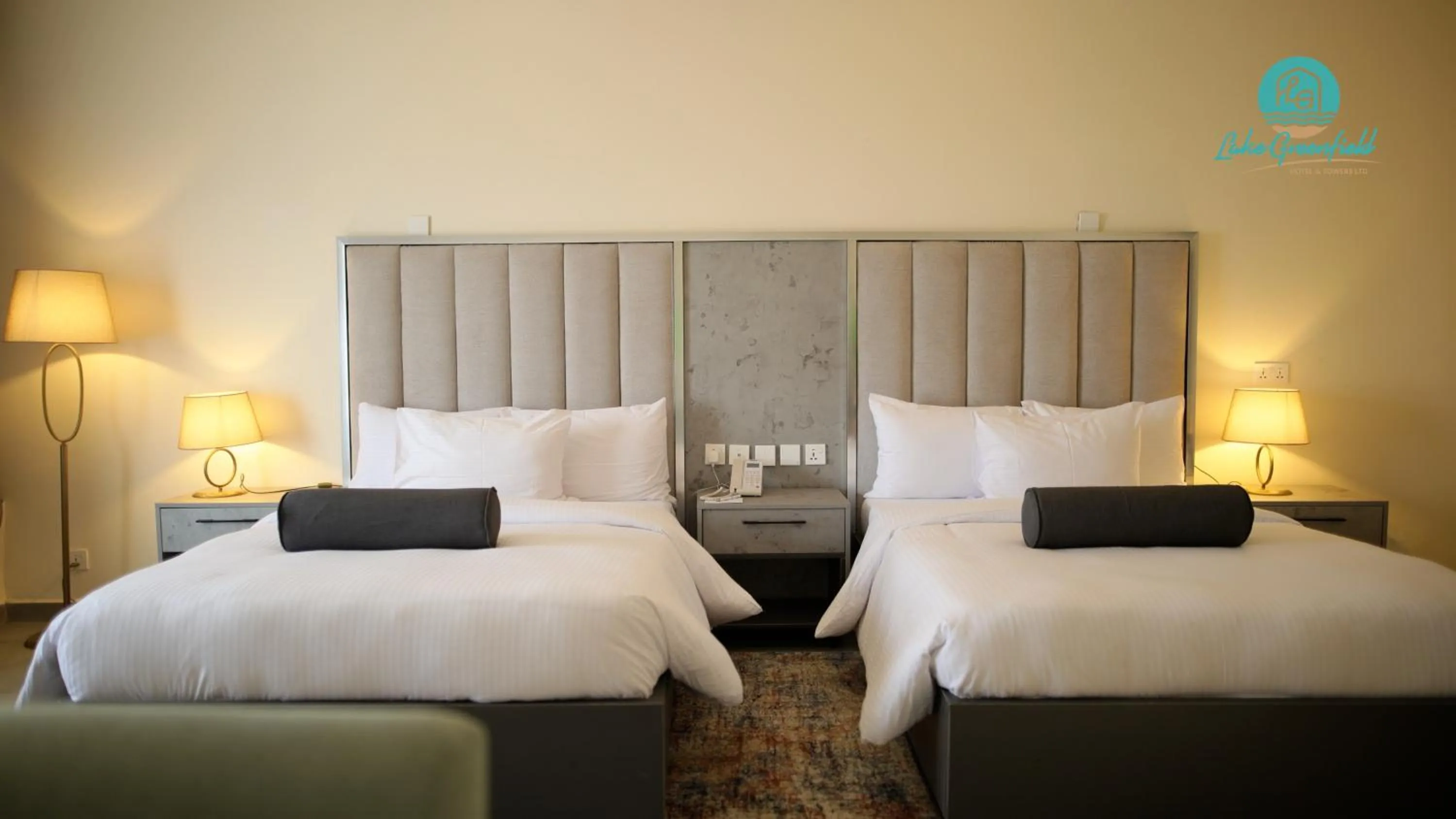 Bed in Lake Greenfield Hotel and Towers