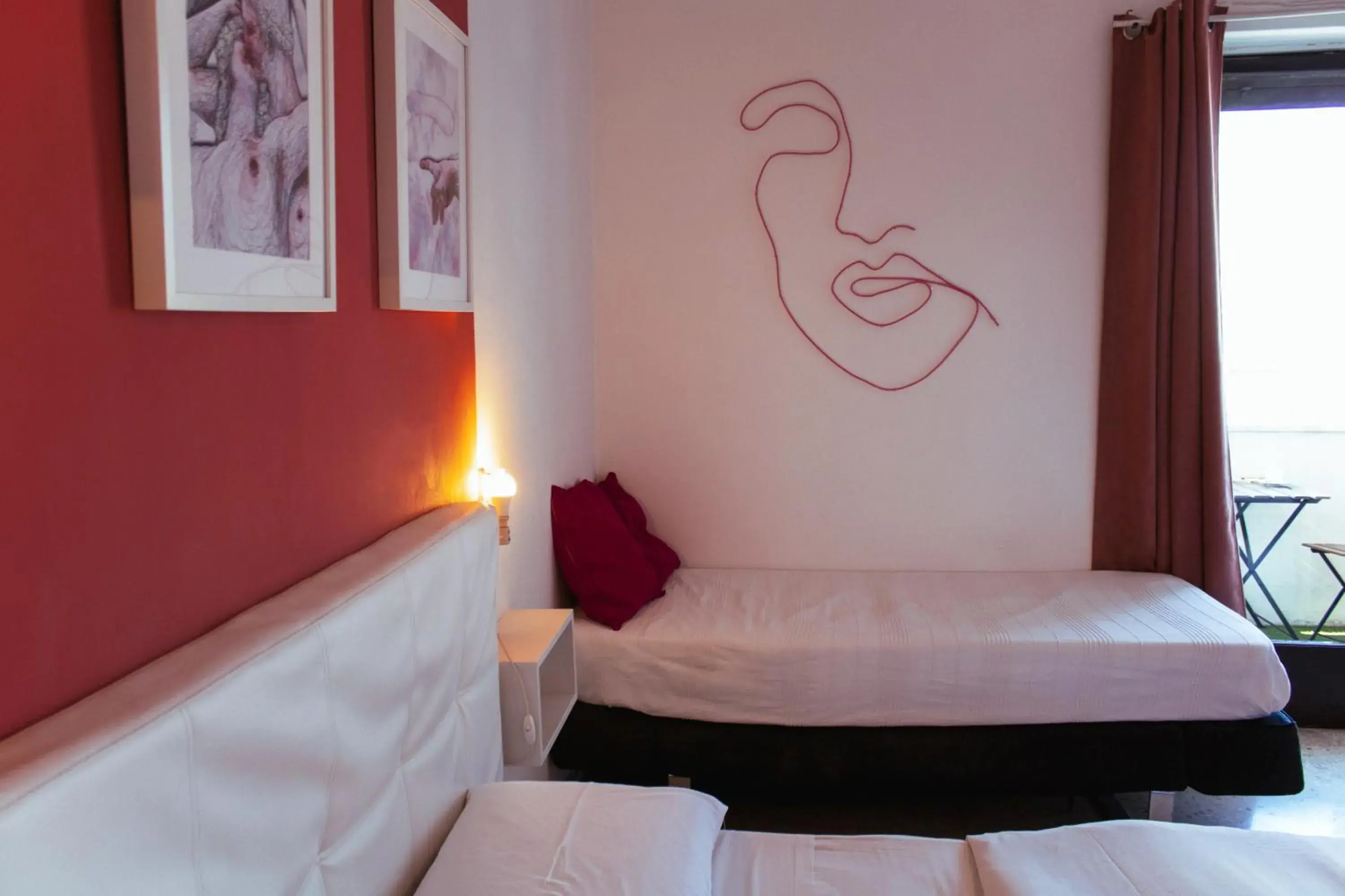 Double Room with Private Bathroom in B&B Piramide Terrace Double Room with Private Bathroom in B&B Piramide Terrace