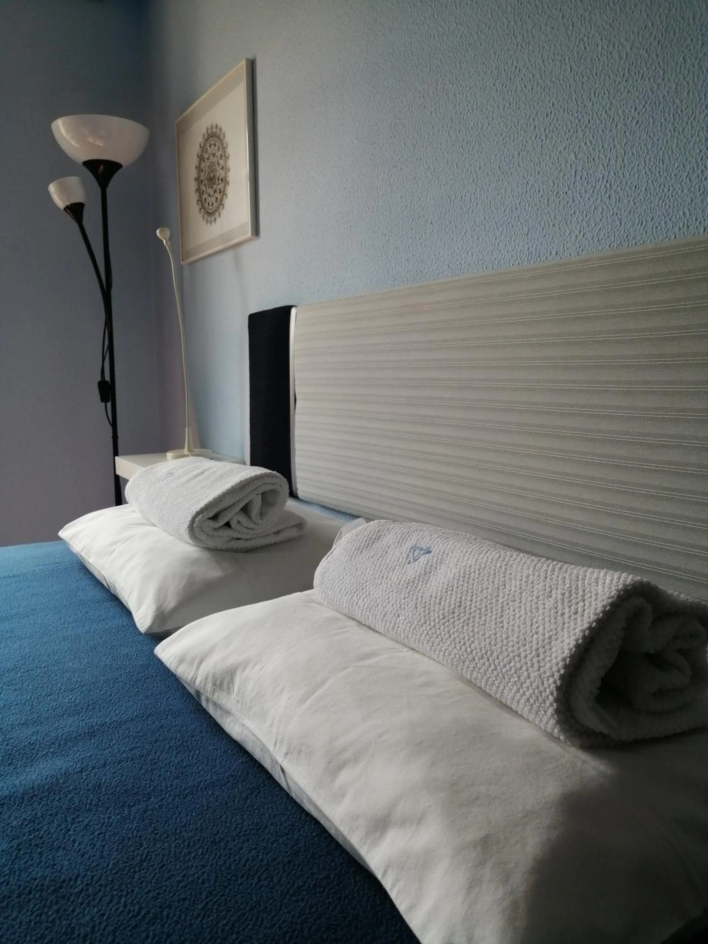 Double Room in Peniche Blue Wave Home
