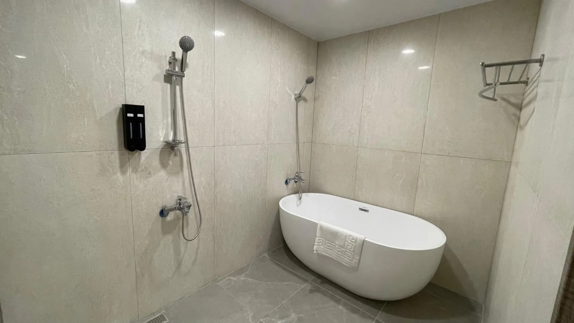 Bathroom in 海的墾丁旅店 Ocean KT Inn