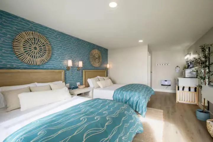 Bed in Black Sands Inn