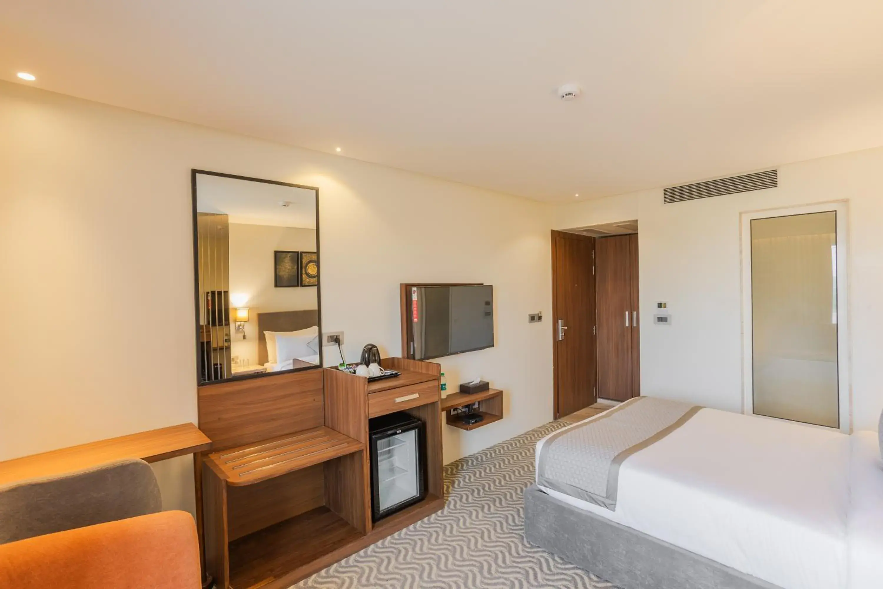 Photo of the whole room in Hotel Golden Aura Photo of the whole room in Hotel Golden Aura