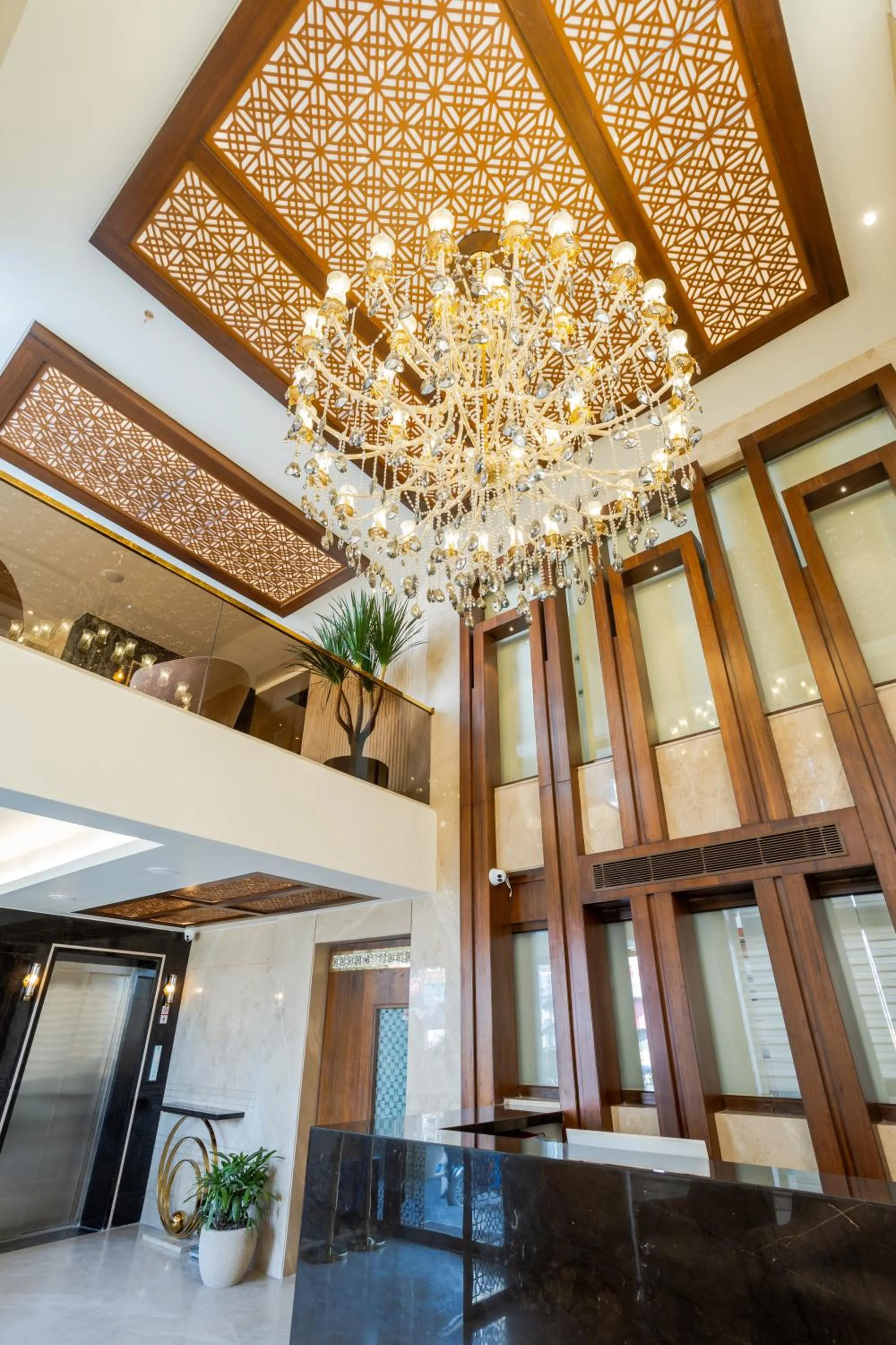 Seating area in Hotel Golden Aura