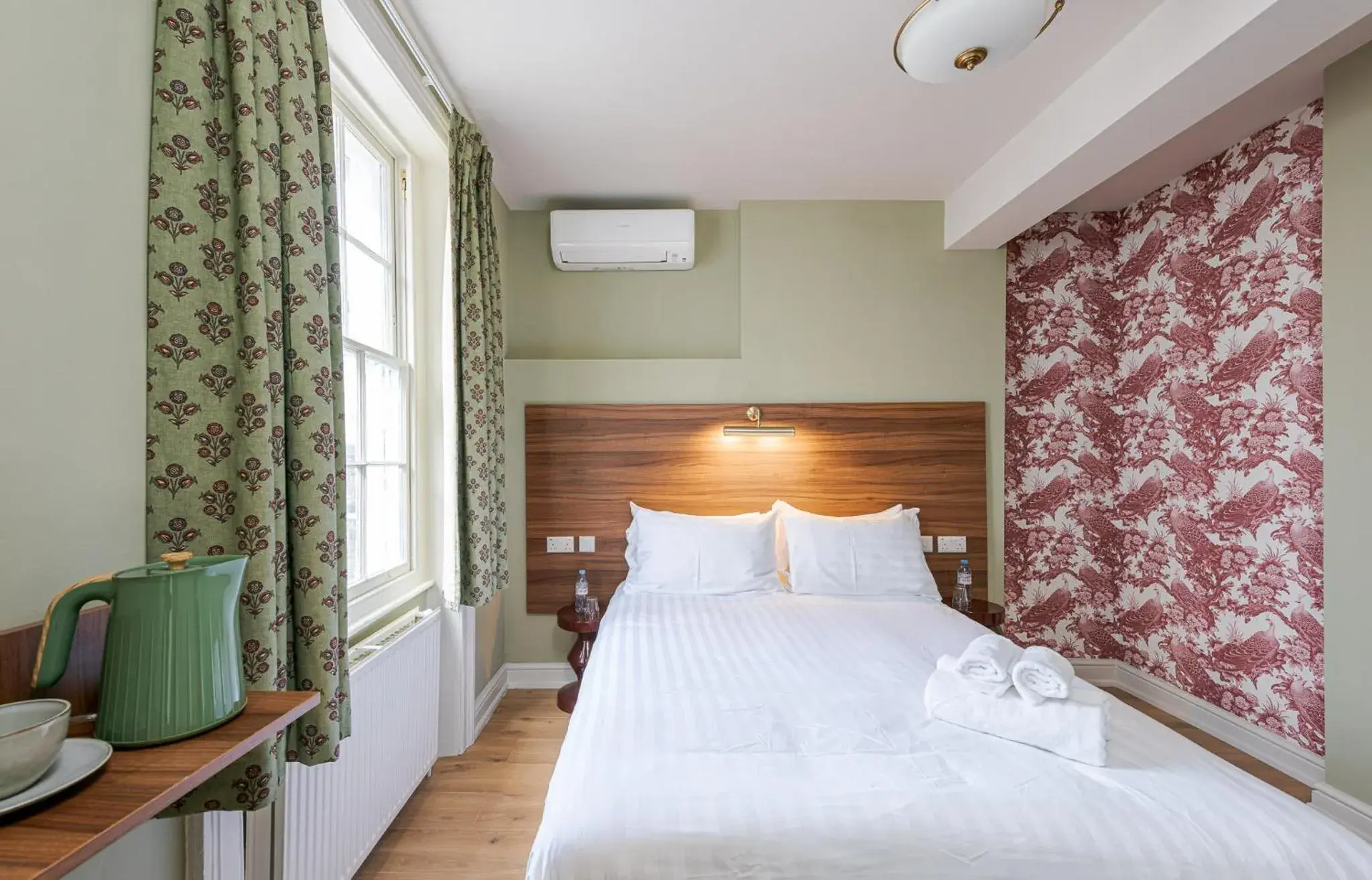 Superior King Room in The Norfolk, Paddington Superior King Room in The Norfolk, Paddington
