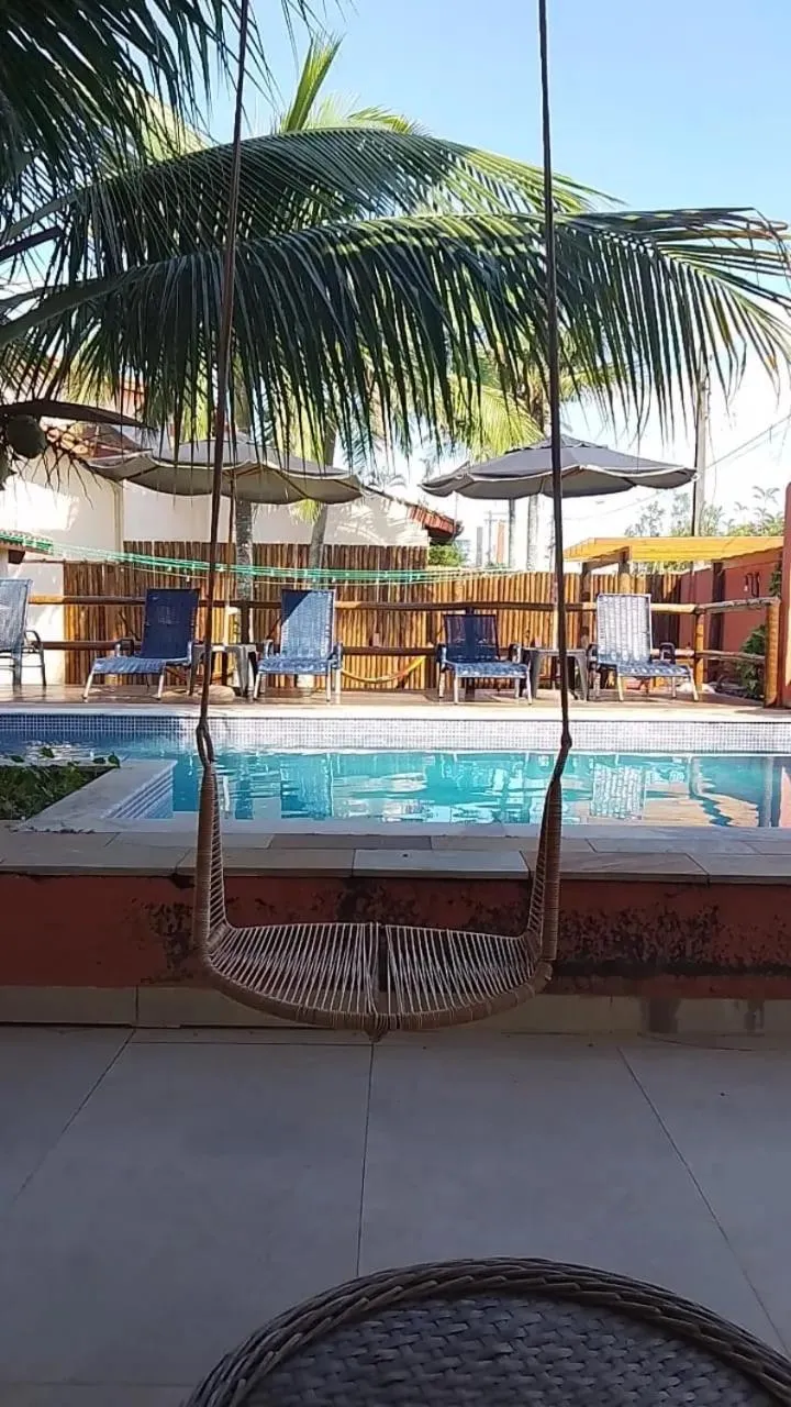 Mar Egeu Arte & Pouso