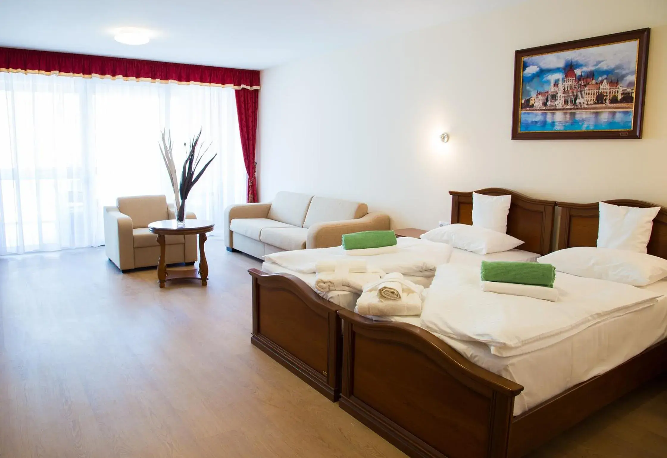 Twin Room with Extra Bed - single occupancy in Luxury Hotel Siófok Twin Room with Extra Bed - single occupancy in Luxury Hotel Siófok