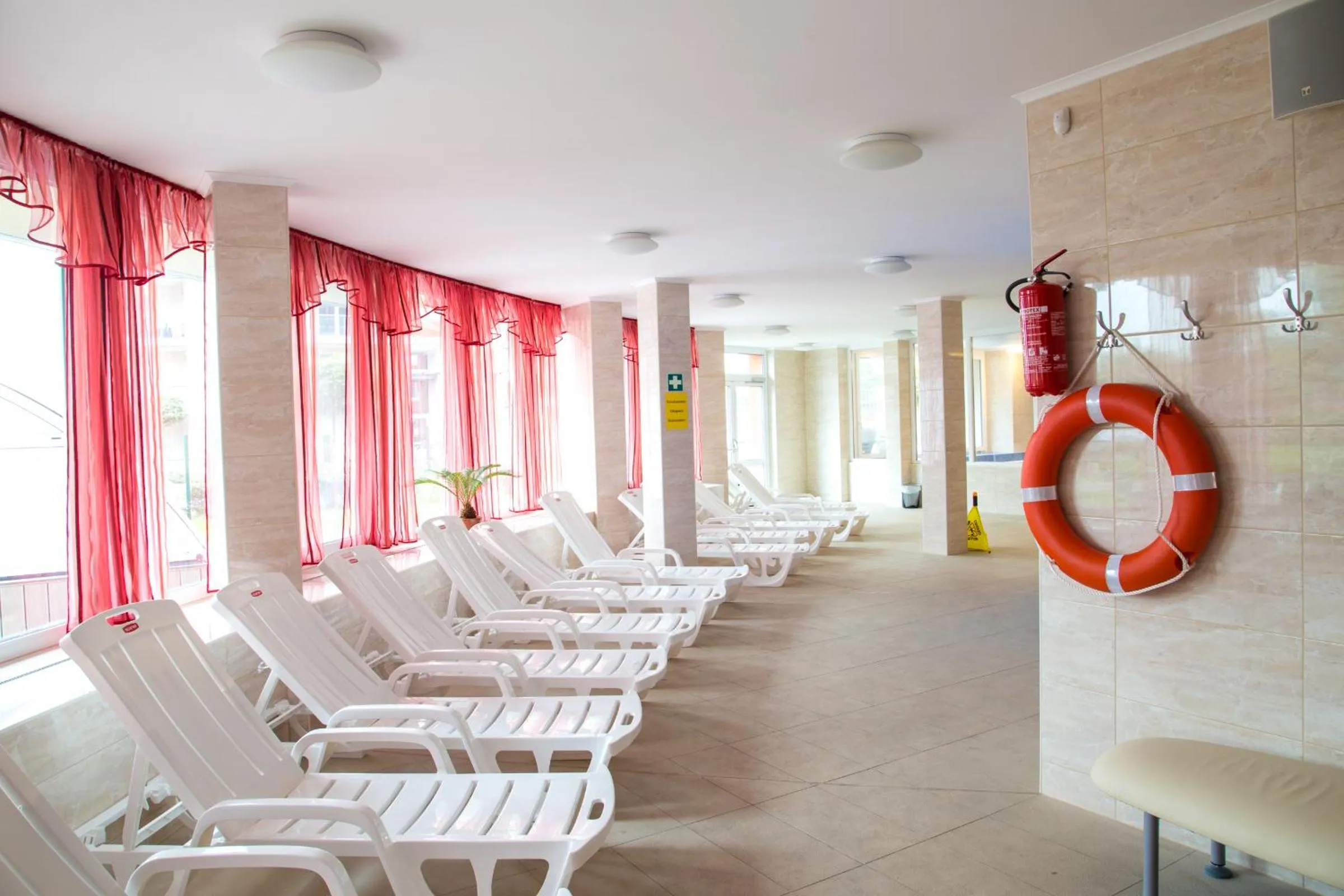 Swimming pool in Luxury Hotel Siófok