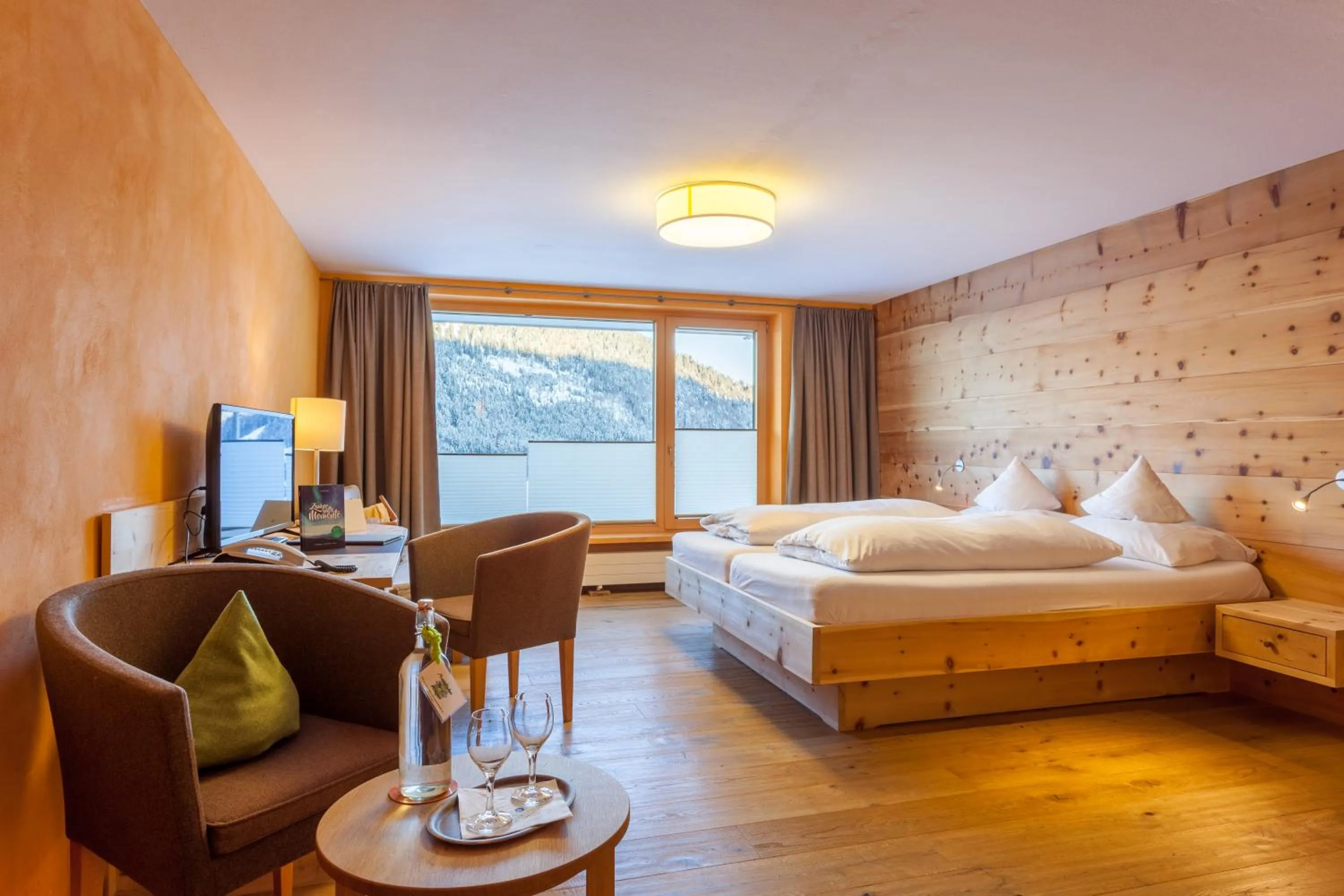 Photo of the whole room in Biohotel Mattlihüs