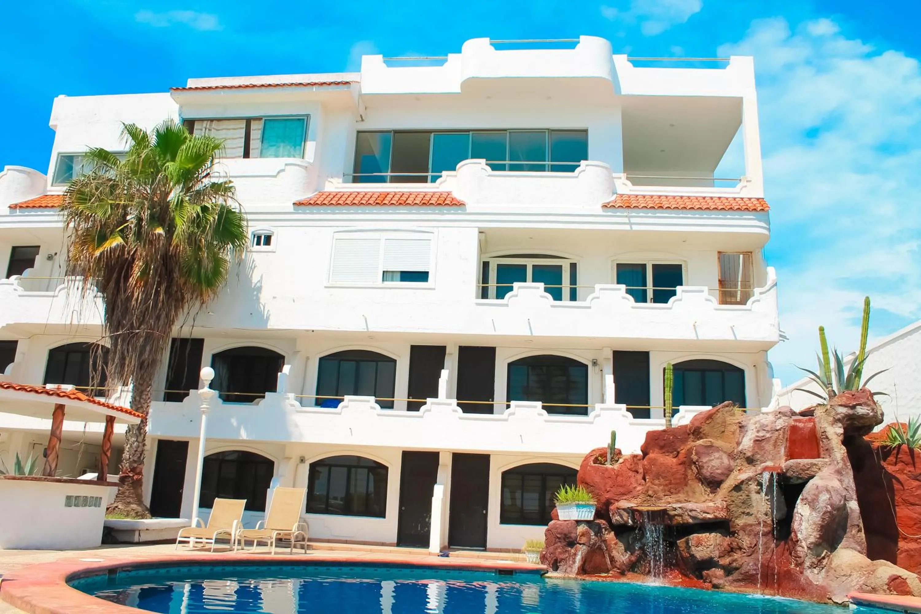 Property building in Hotel Vistamar