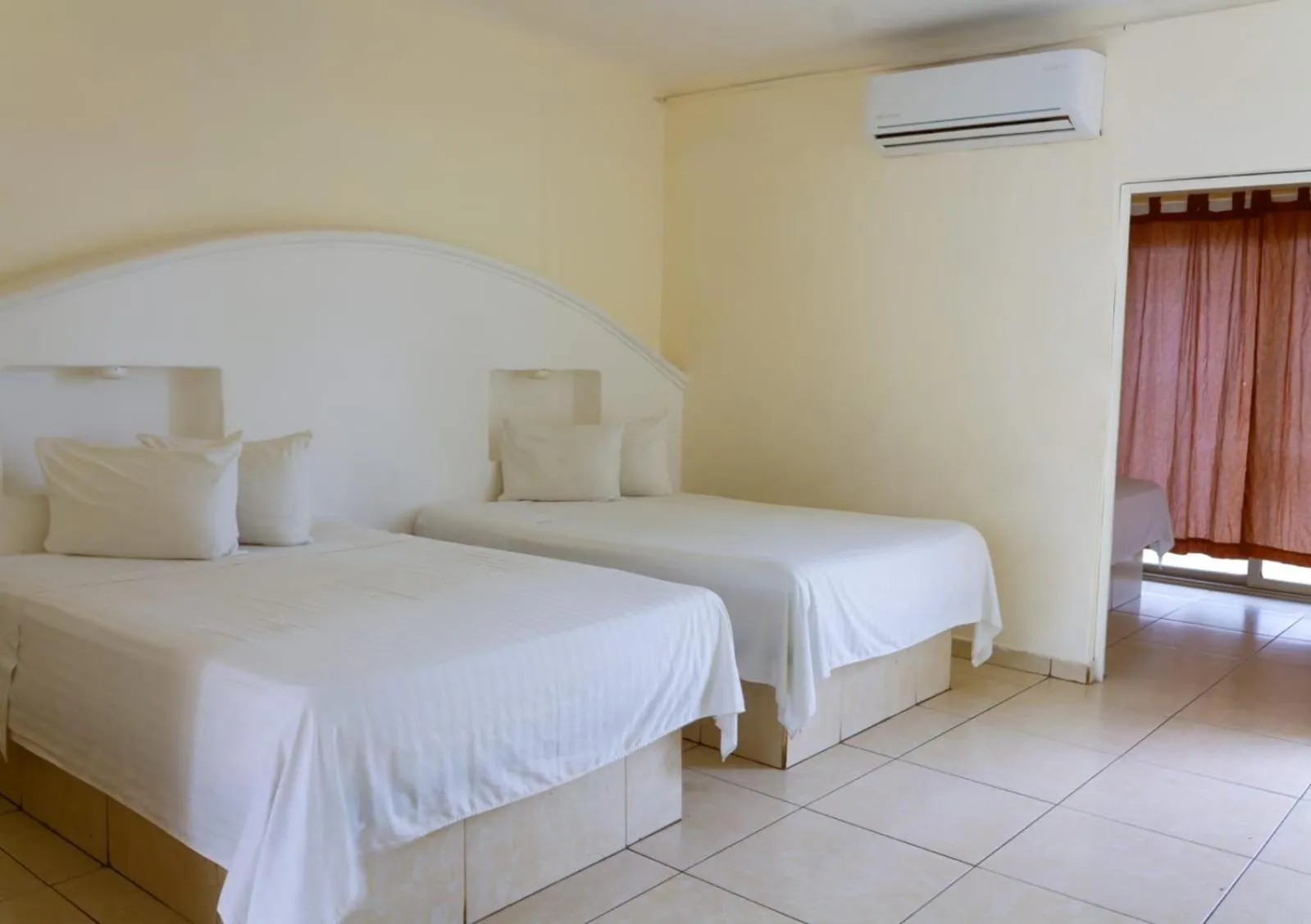 Bed in Hotel Vistamar