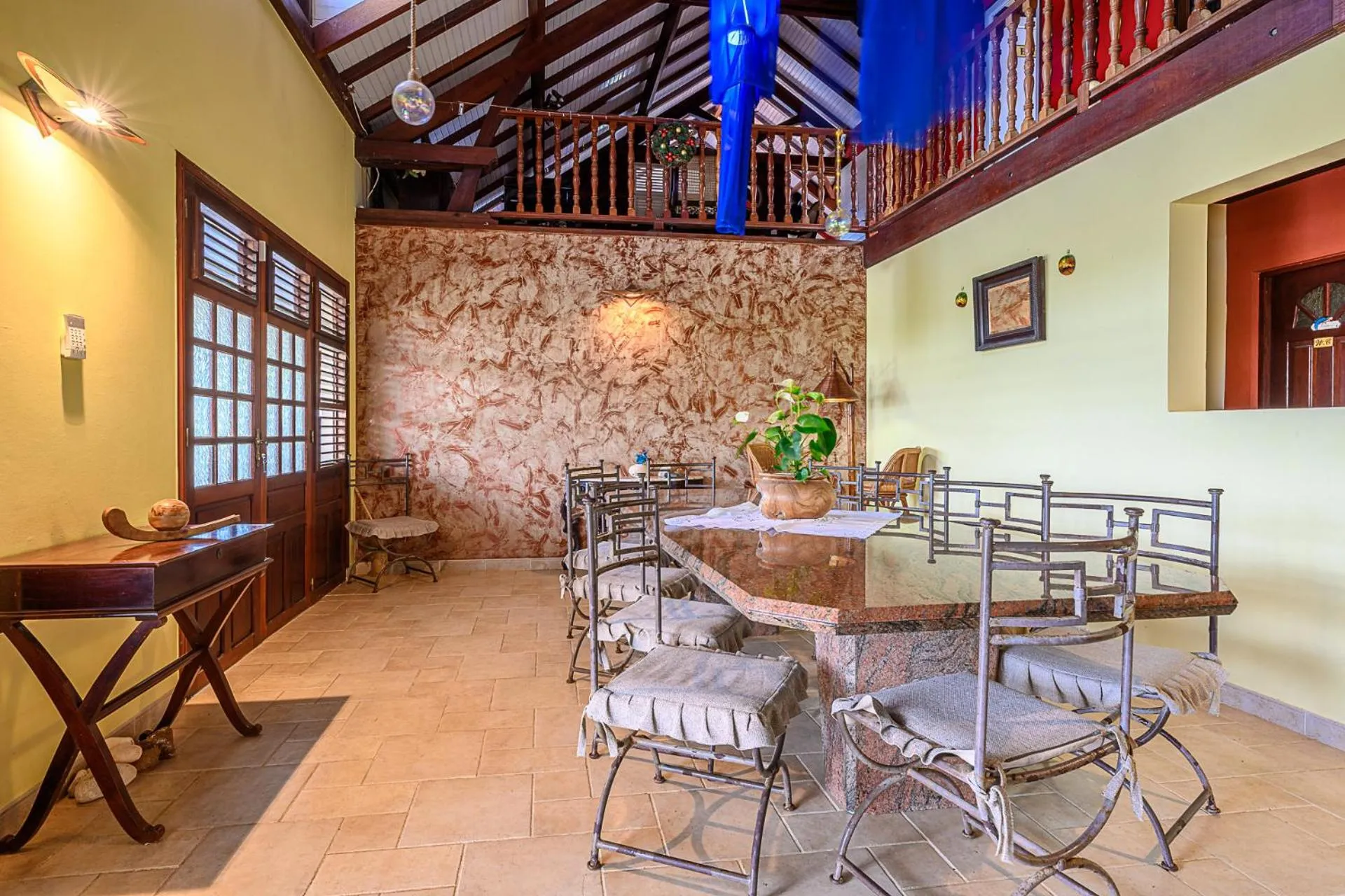 Communal lounge/ TV room in Bed and breakfast Riviere