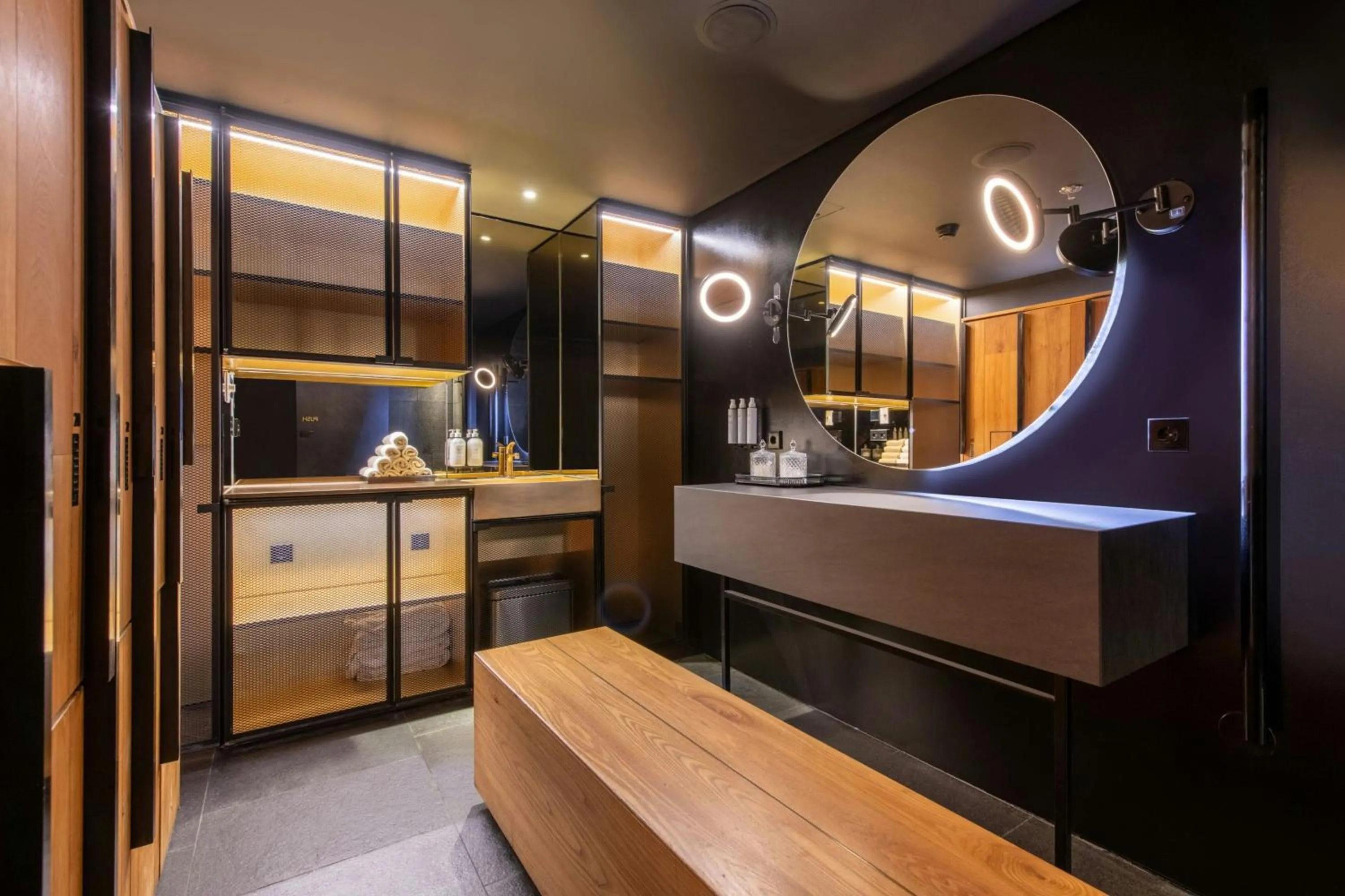 Spa and wellness centre/facilities in W Amsterdam