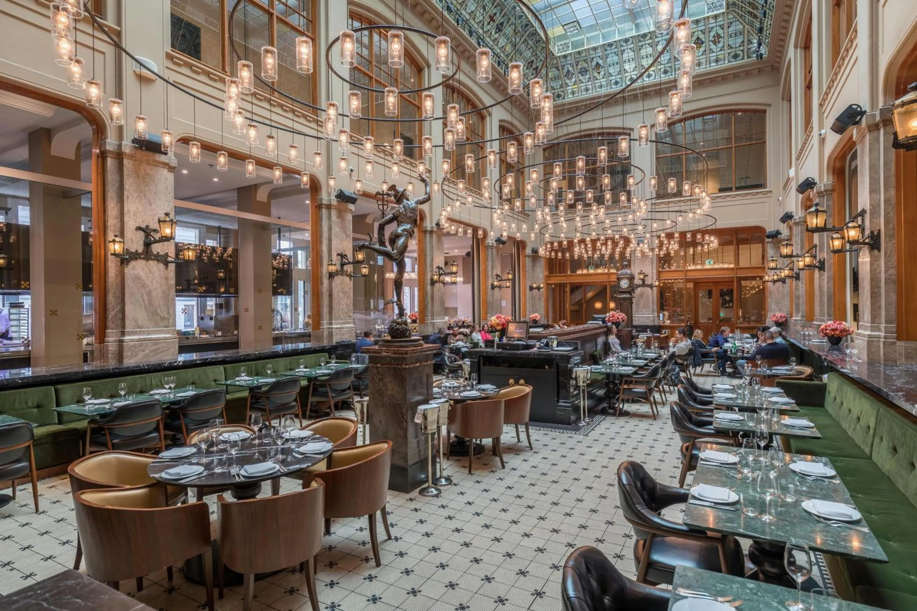 Restaurant/places to eat in W Amsterdam