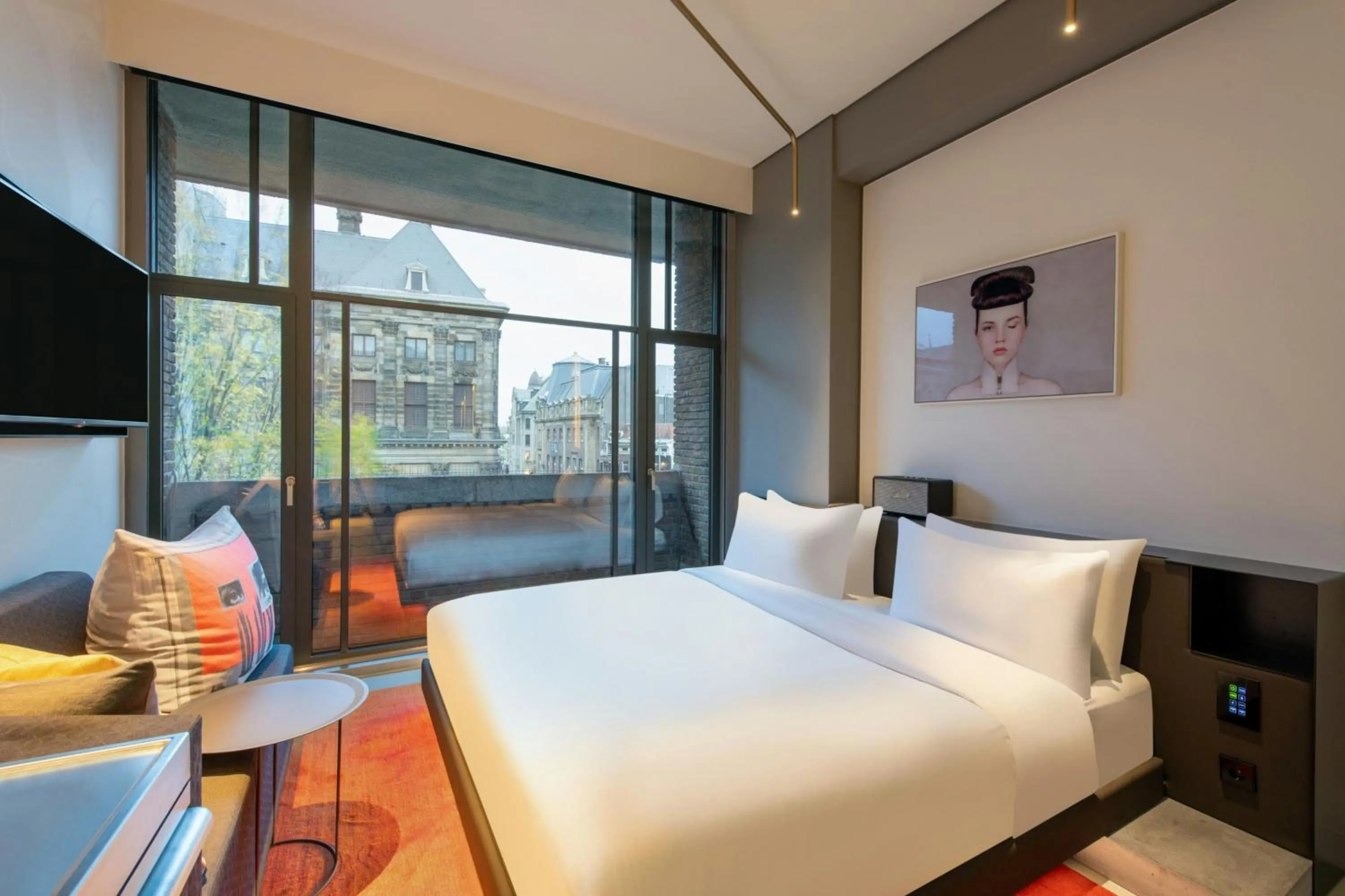 Photo of the whole room, Bed in W Amsterdam