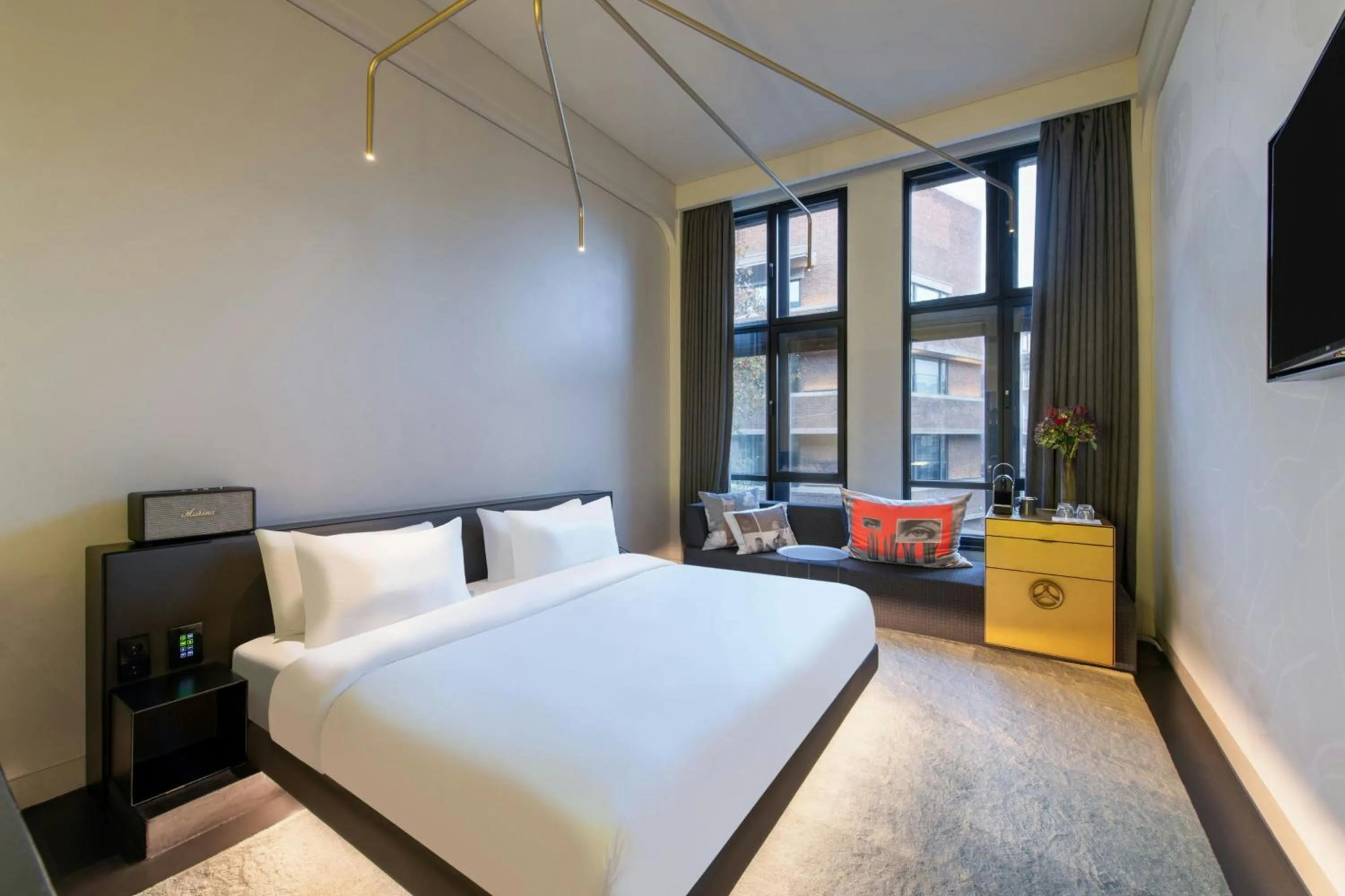 Photo of the whole room, Bed in W Amsterdam