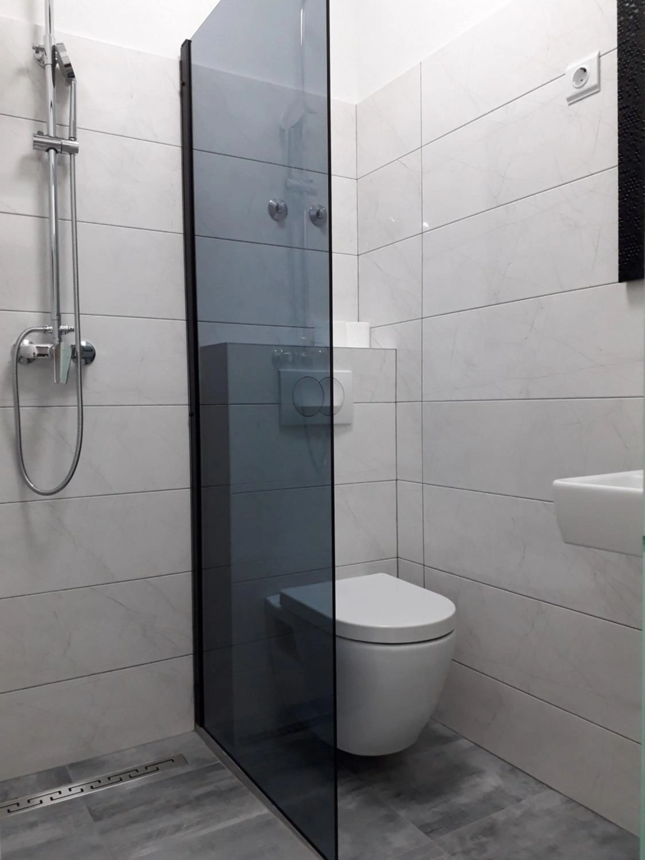 Bathroom in Hollywood rooms