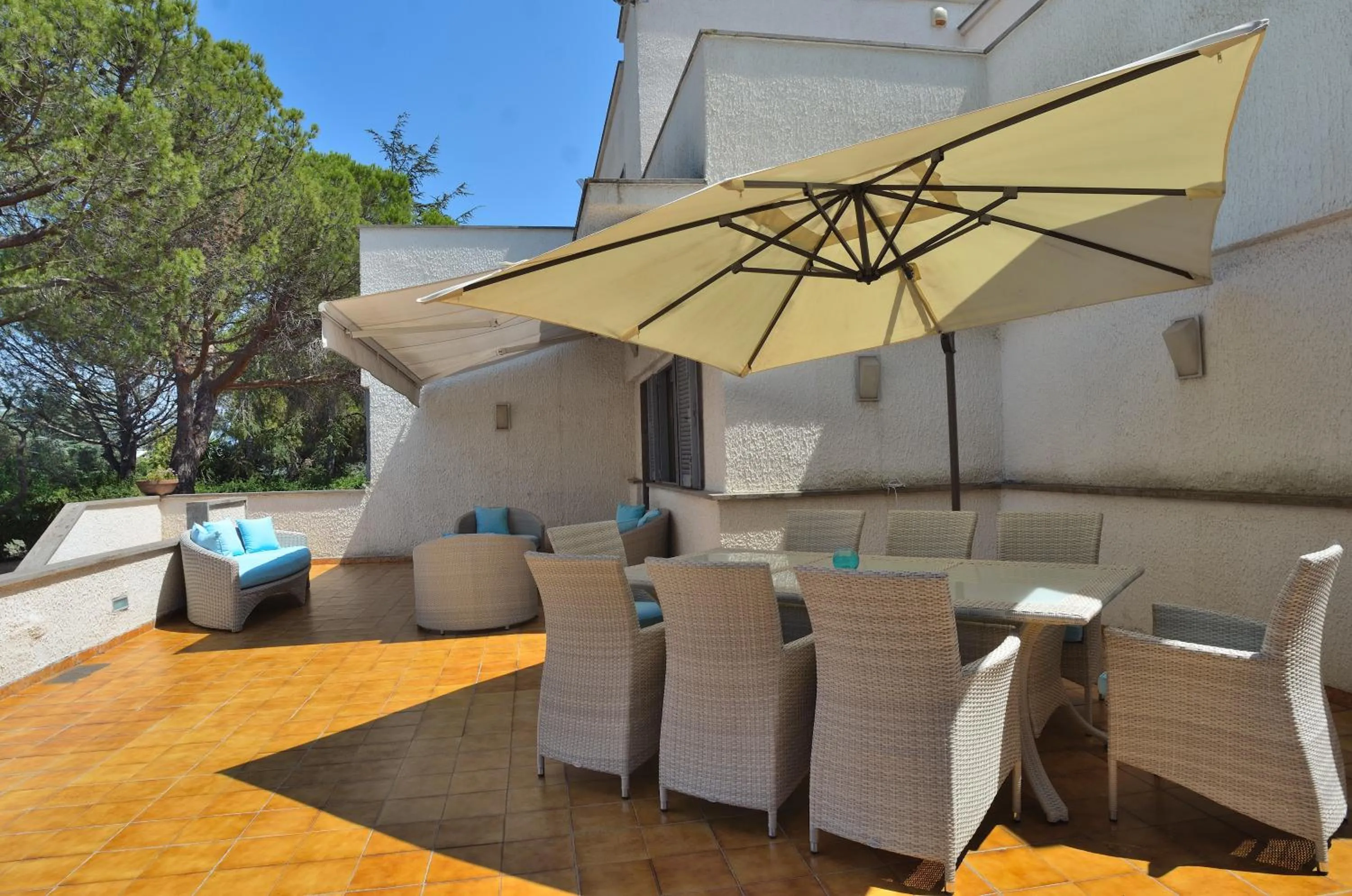 Patio in Bed and Breakfast La Villa AMBIENTI SANIFICATI CON GENERATORE DI OZONO