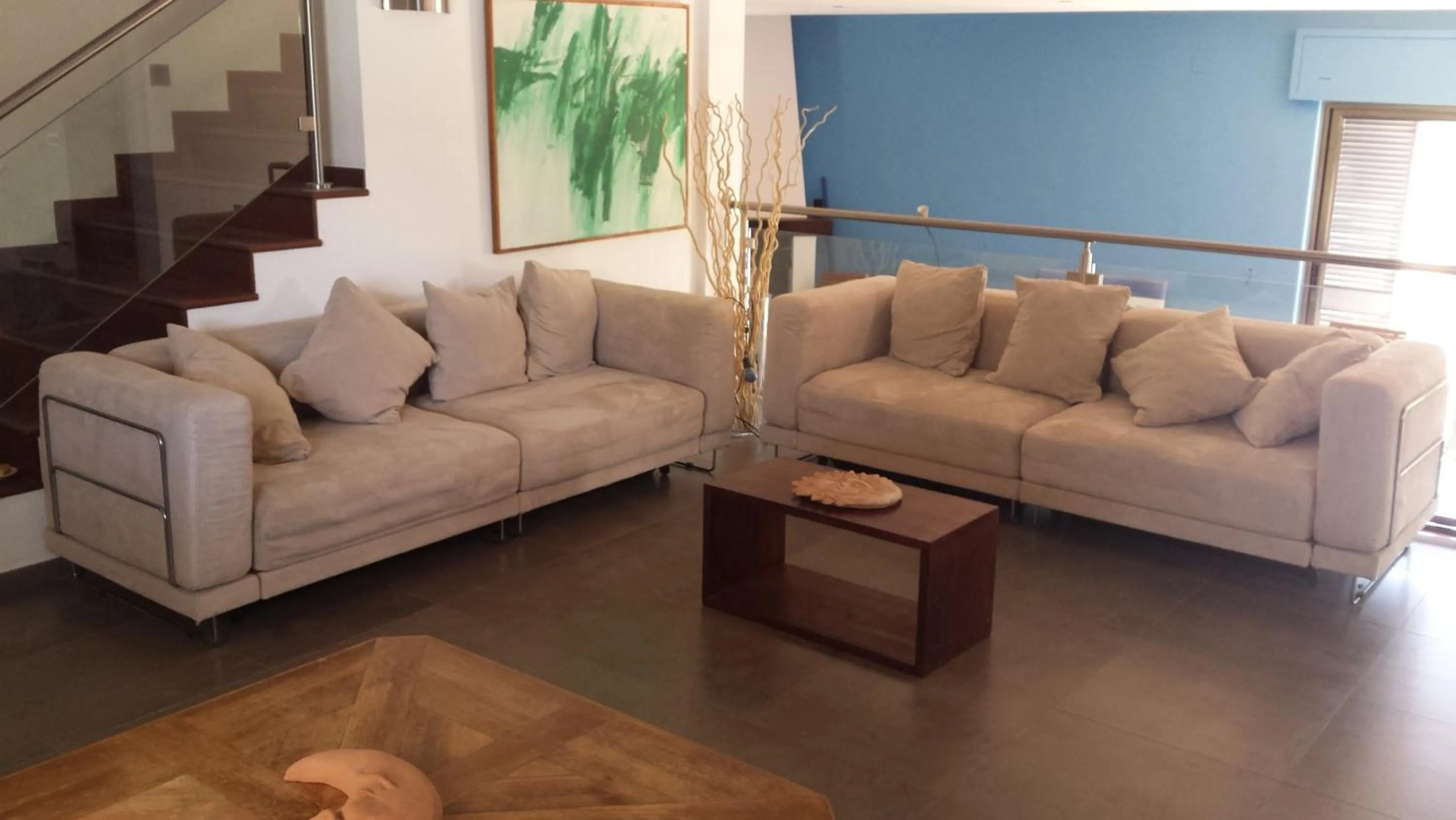 Communal lounge/ TV room in Bed and Breakfast La Villa AMBIENTI SANIFICATI CON GENERATORE DI OZONO