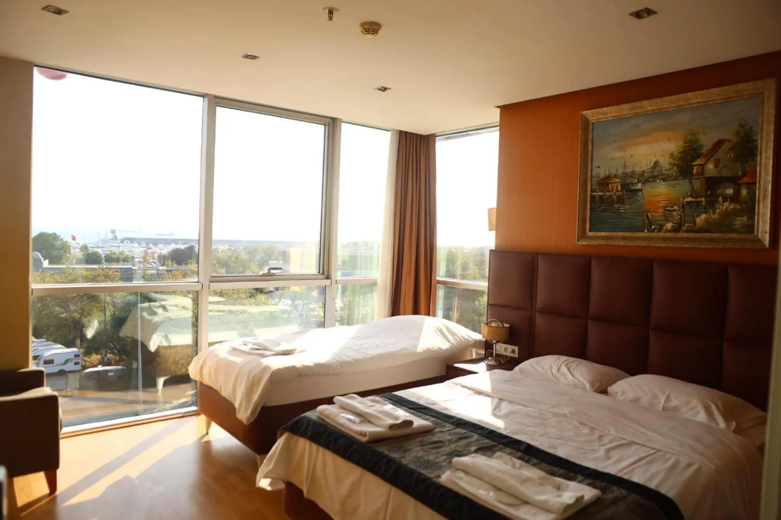 View (from property/room), Bed in Le Marde Hotel