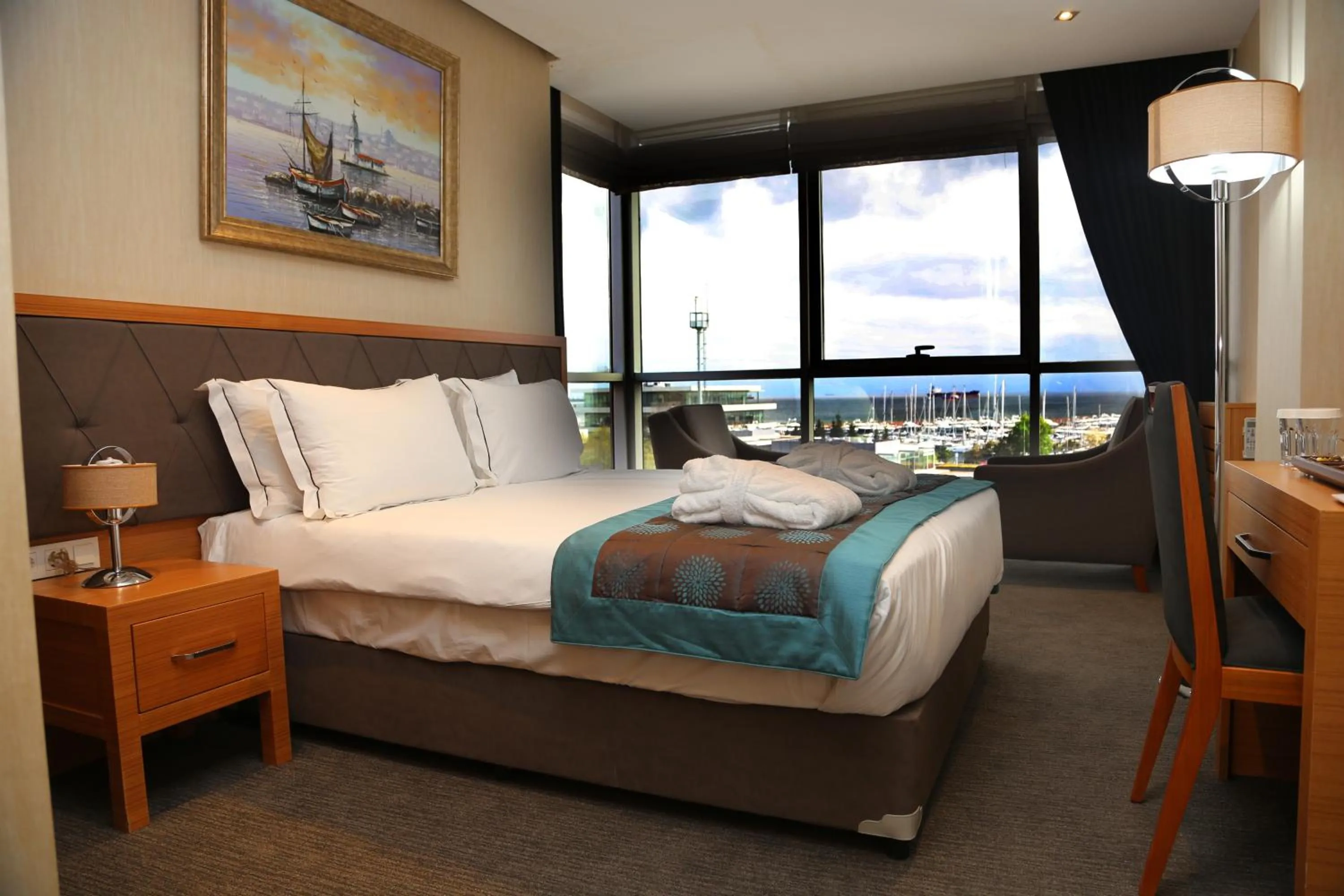 Day, Bed in Le Marde Hotel