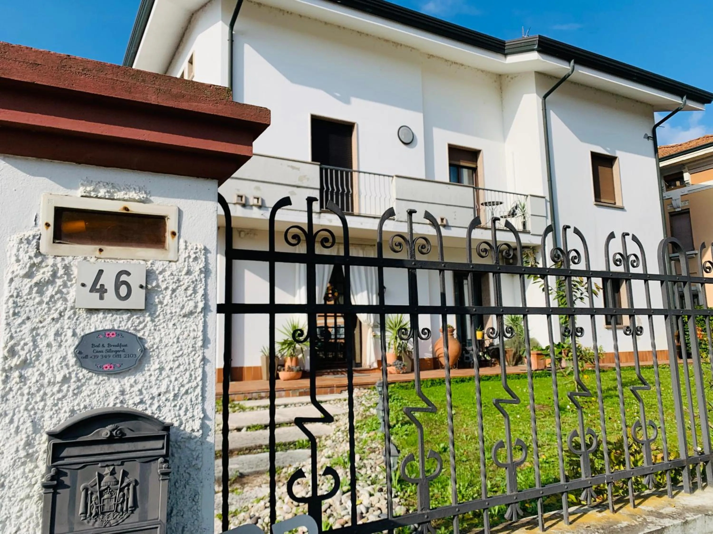 Property building in B&B Casa Silingardi