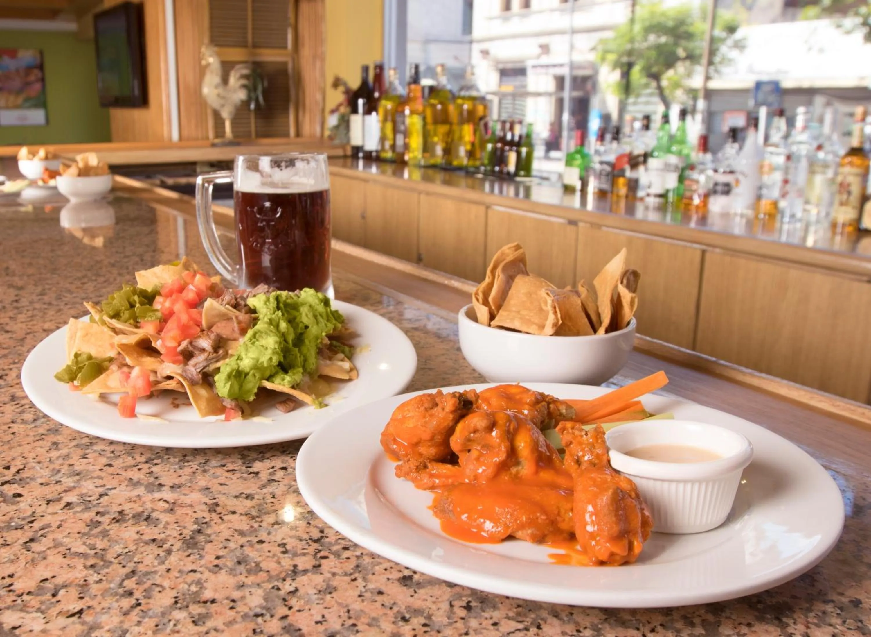 Food and drinks in Travohotel Monterrey Histórico