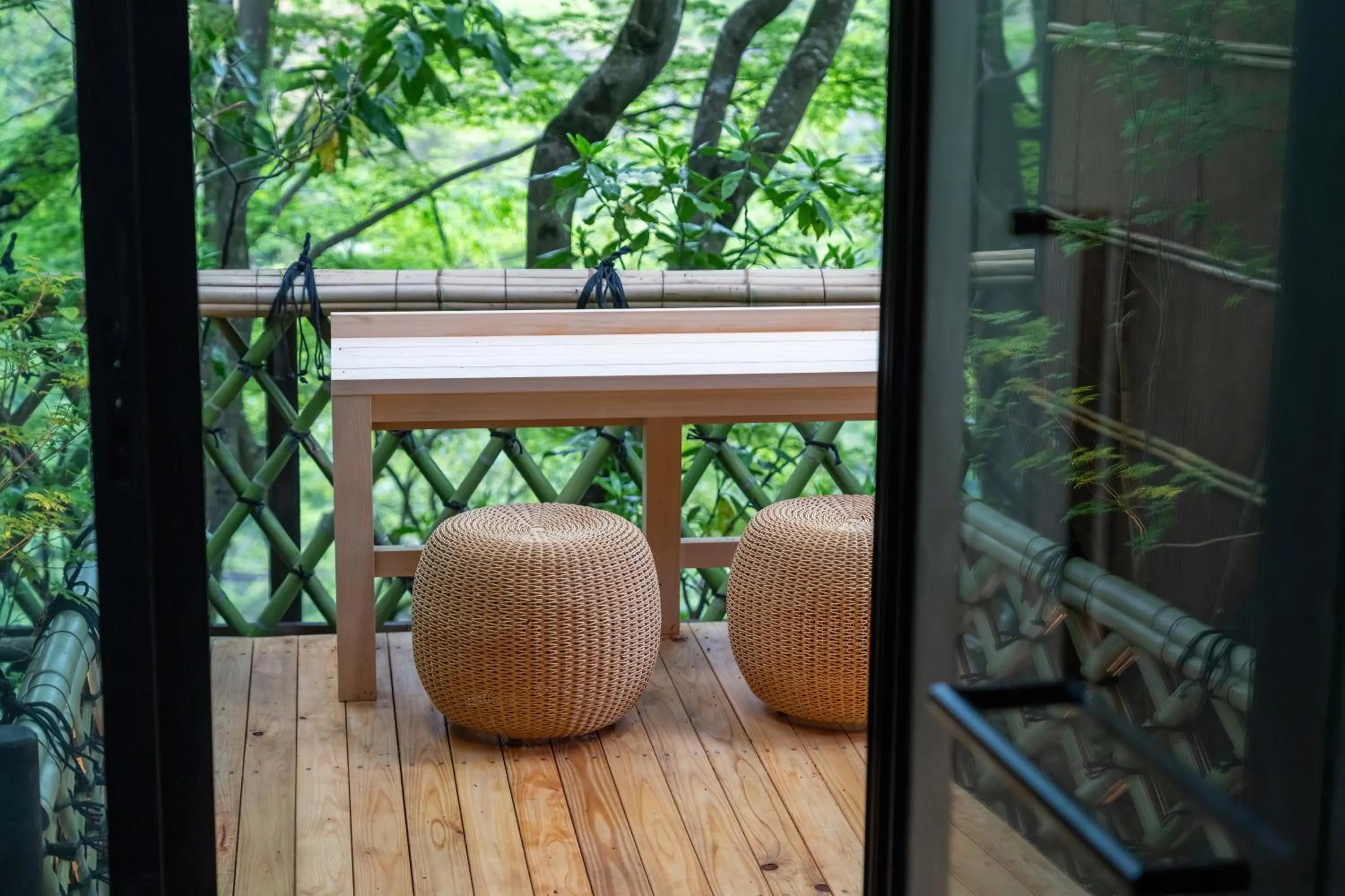 Balcony/Terrace in Nazuna Hakone Miyanosita