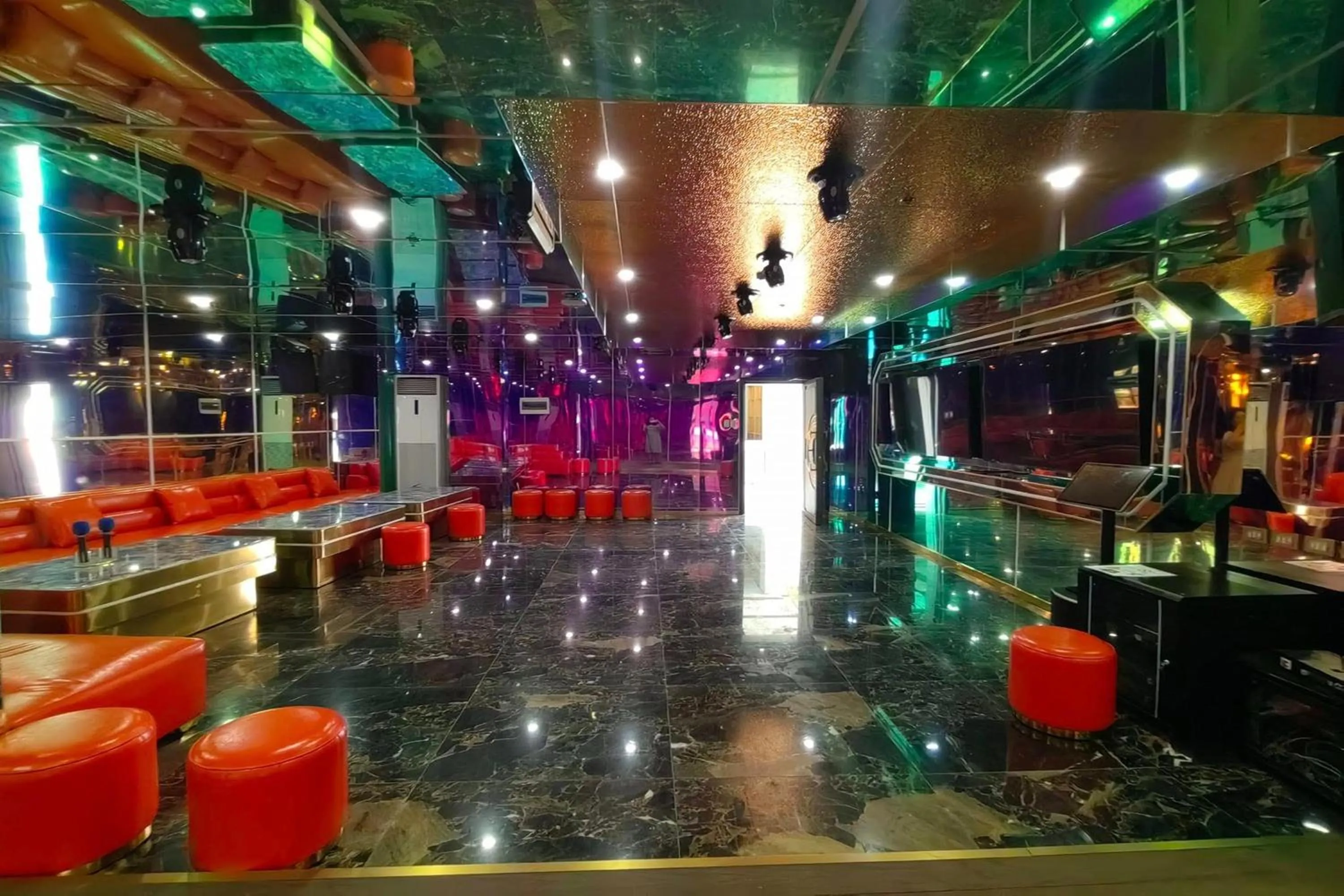 Karaoke in Mactan Grand Golden Hotel near Airport