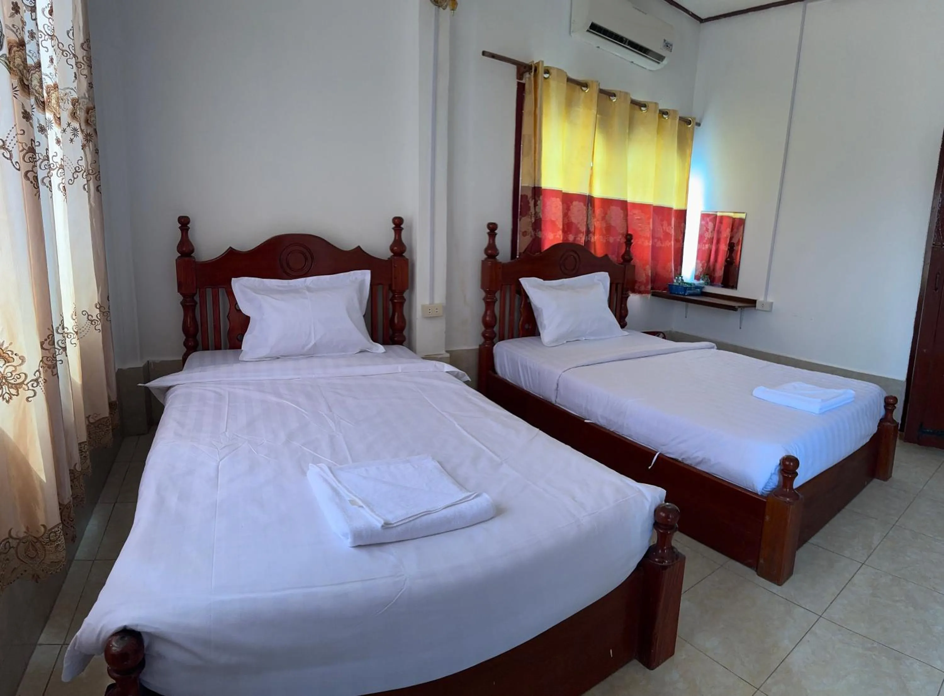 Bed in Vang Vieng Green Central Hotel