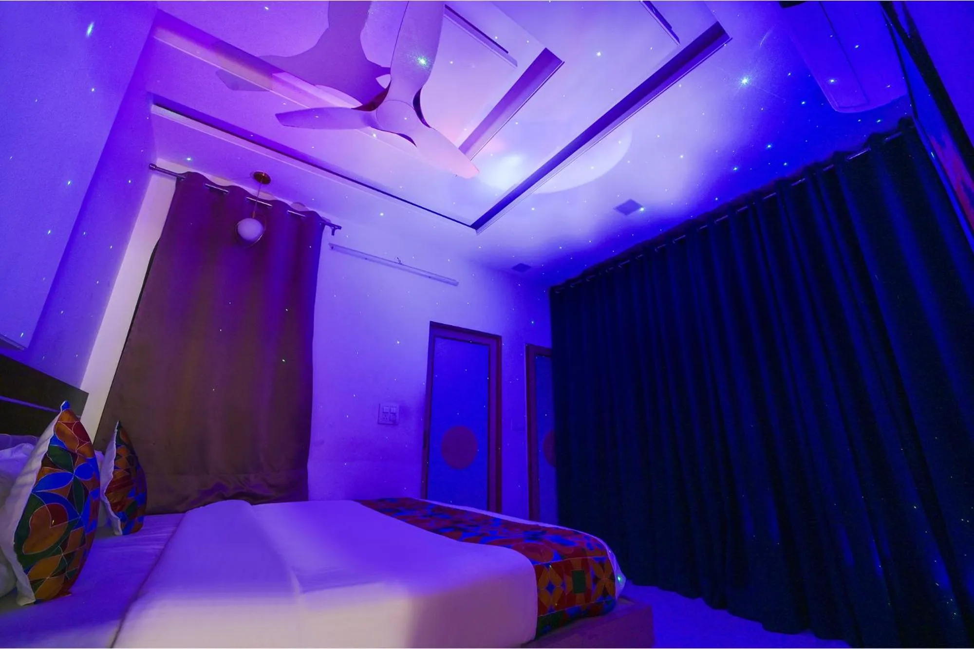 Bed in FabHotel Blooming Beds Pearl