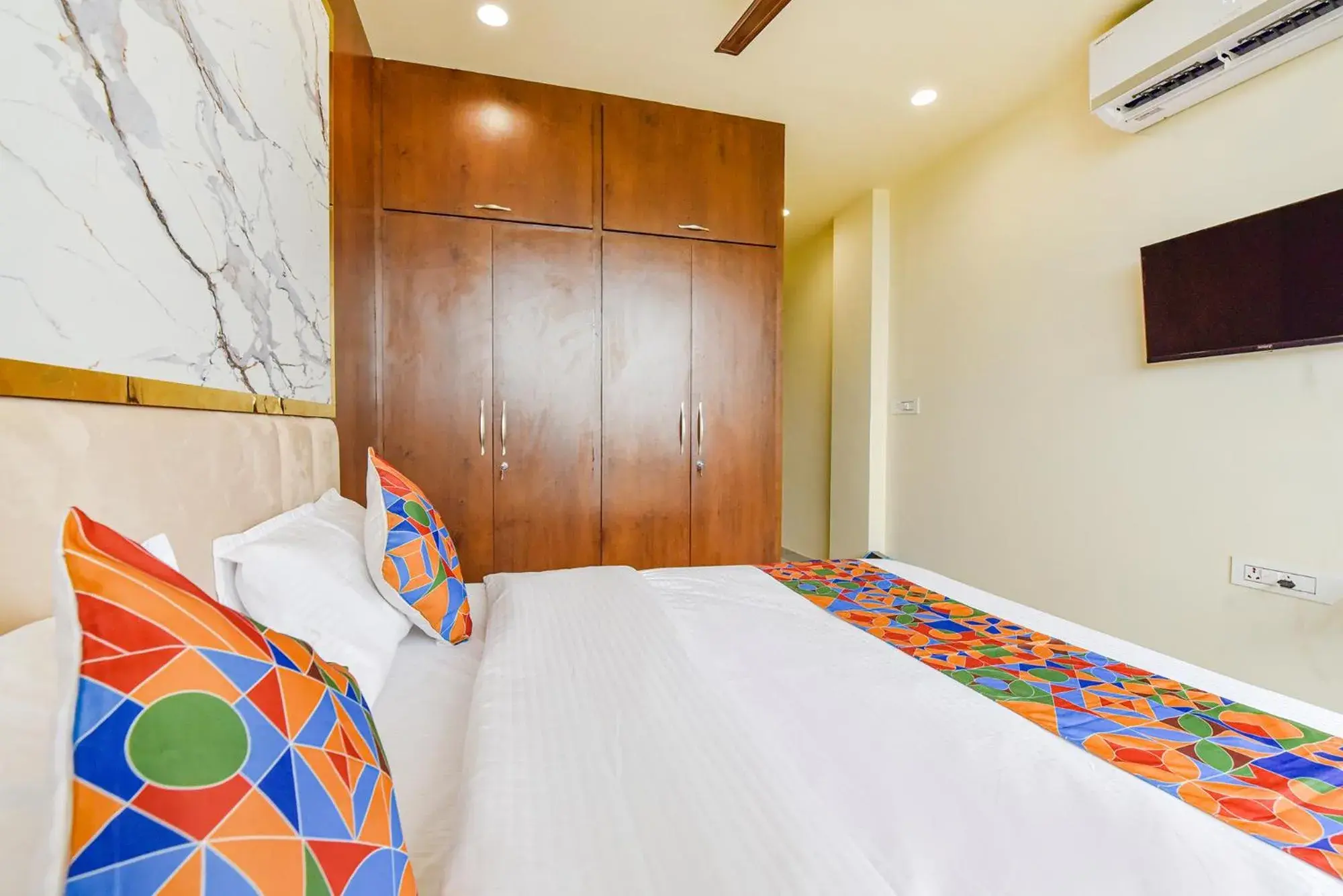 Bed in FabHotel Blooming Beds Pearl Bed in FabHotel Blooming Beds Pearl