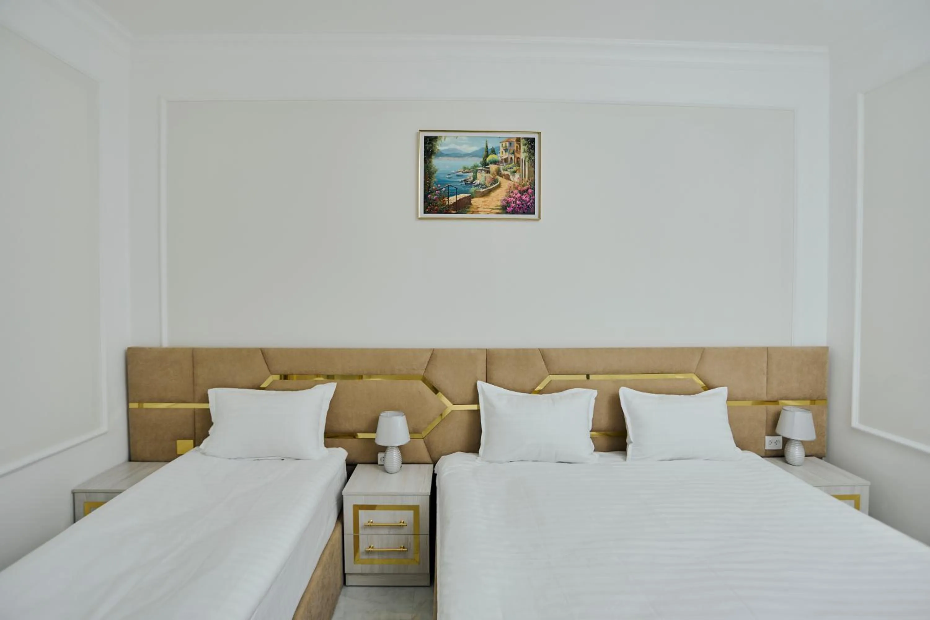 Bedroom in Registan Gold