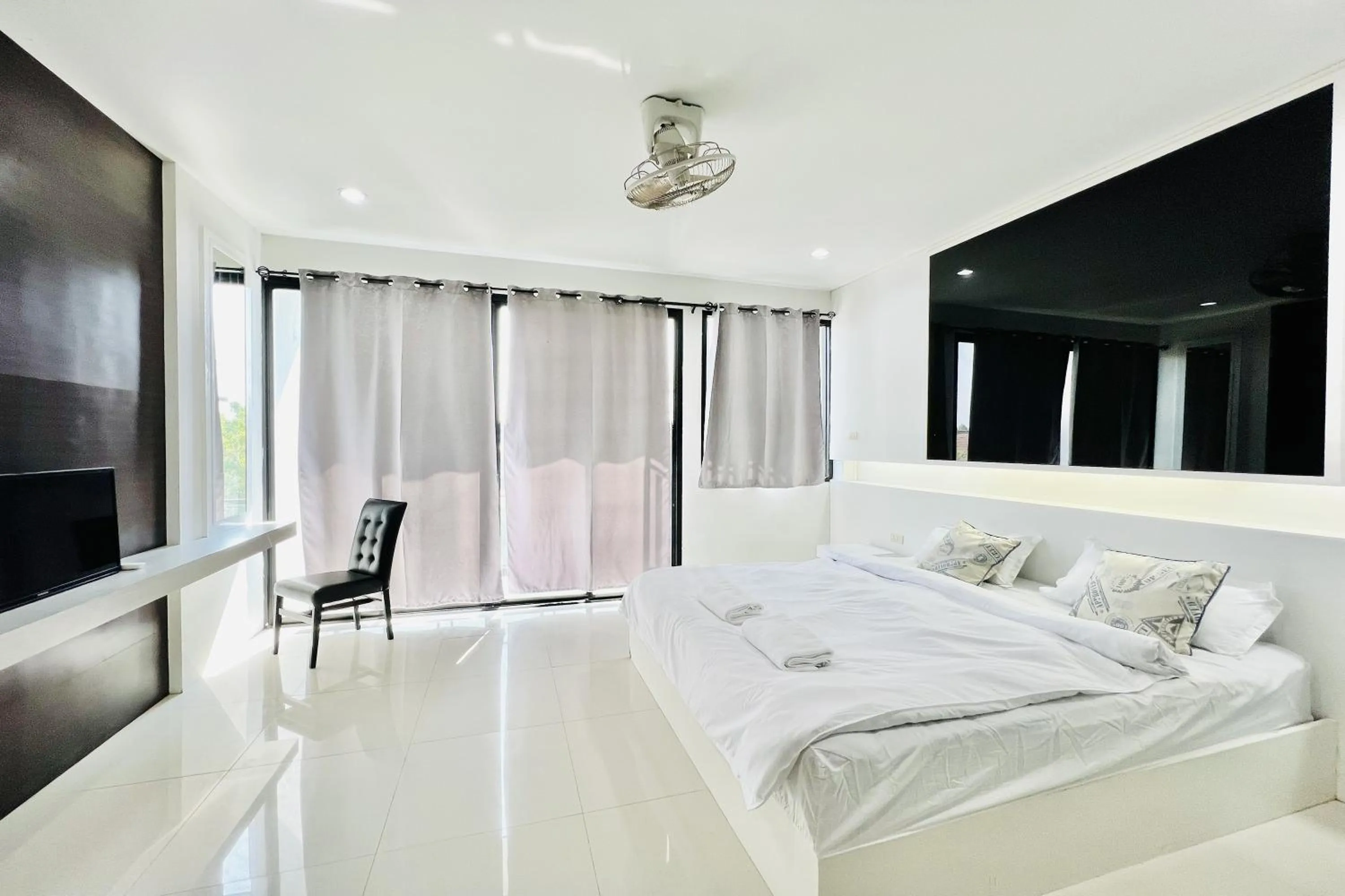 Bedroom, Bed in I View Park 2