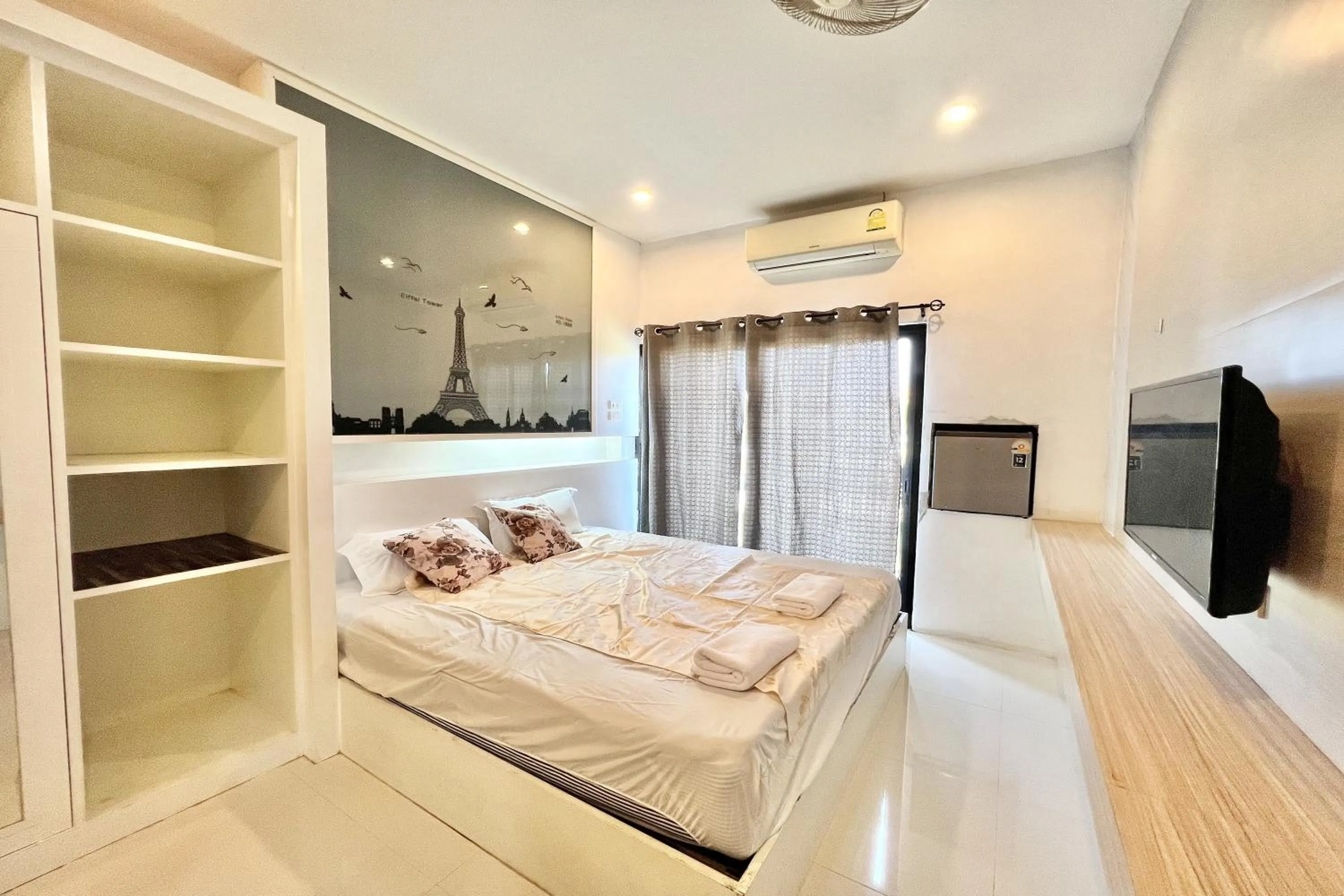 Bedroom, Bed in I View Park 2