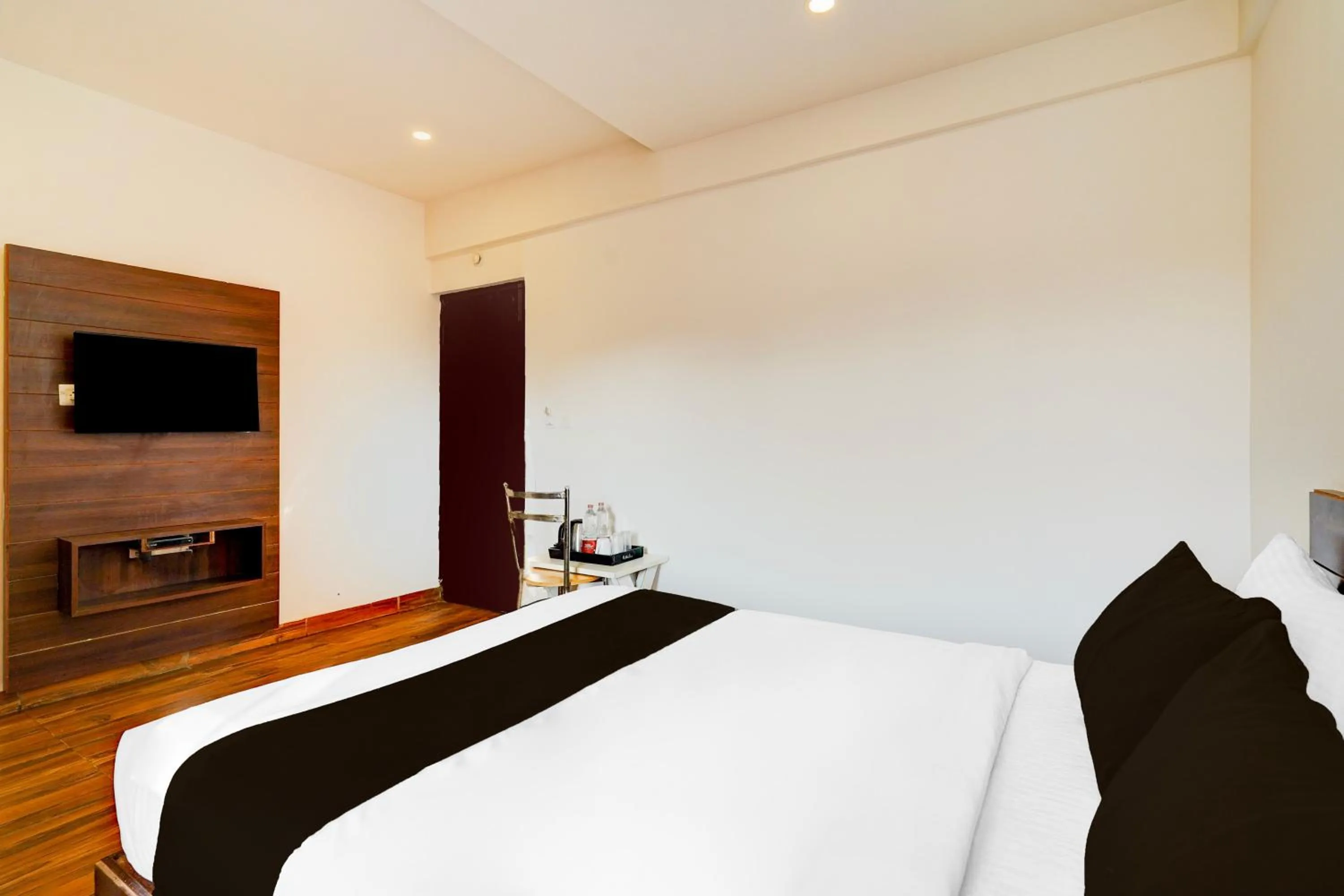 Bedroom, Bed in Super Townhouse Whitefield Bangalore