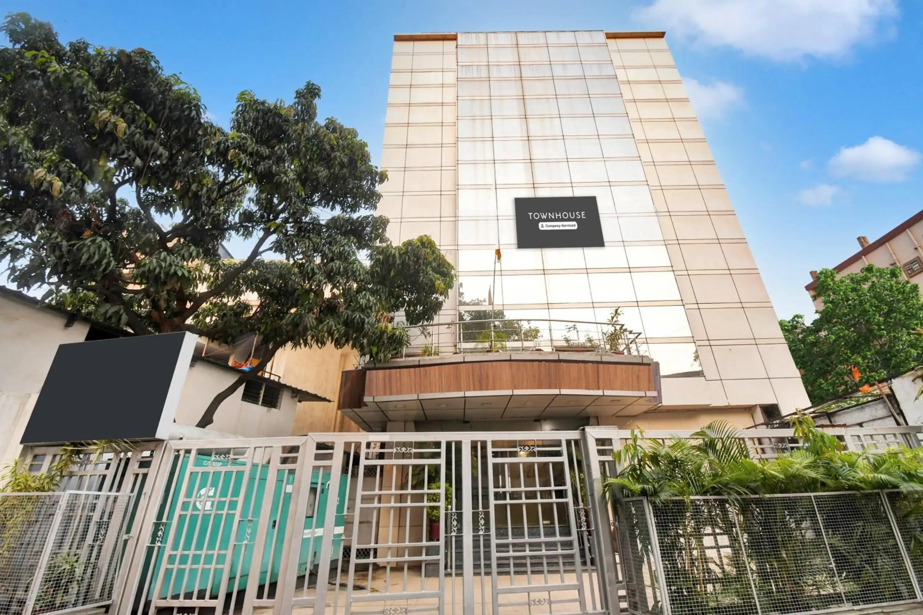 Super Townhouse Ranchi Near Railway Station Super Townhouse Ranchi Near Railway Station