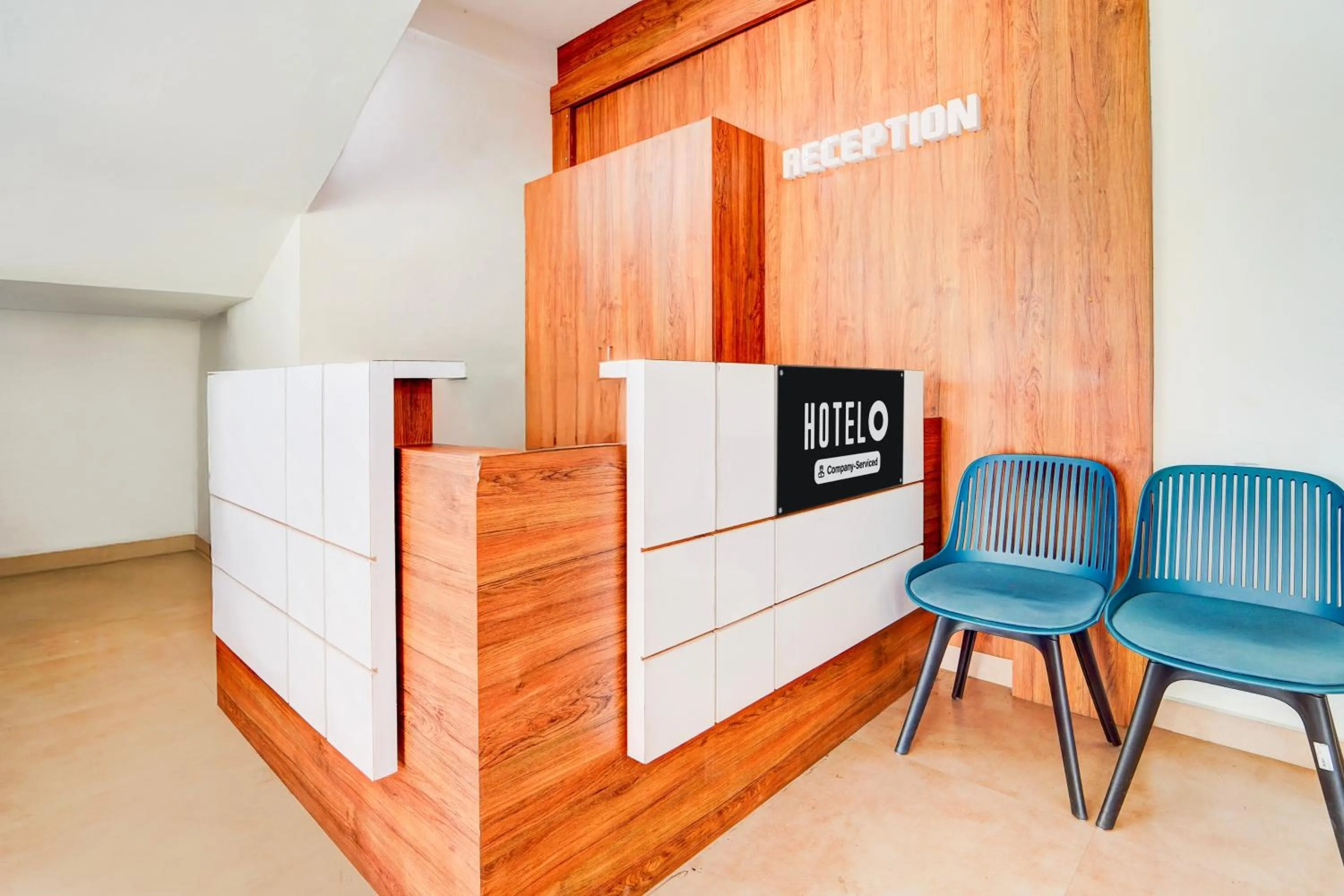 Lobby or reception in Super Hotel O North Kalamassery