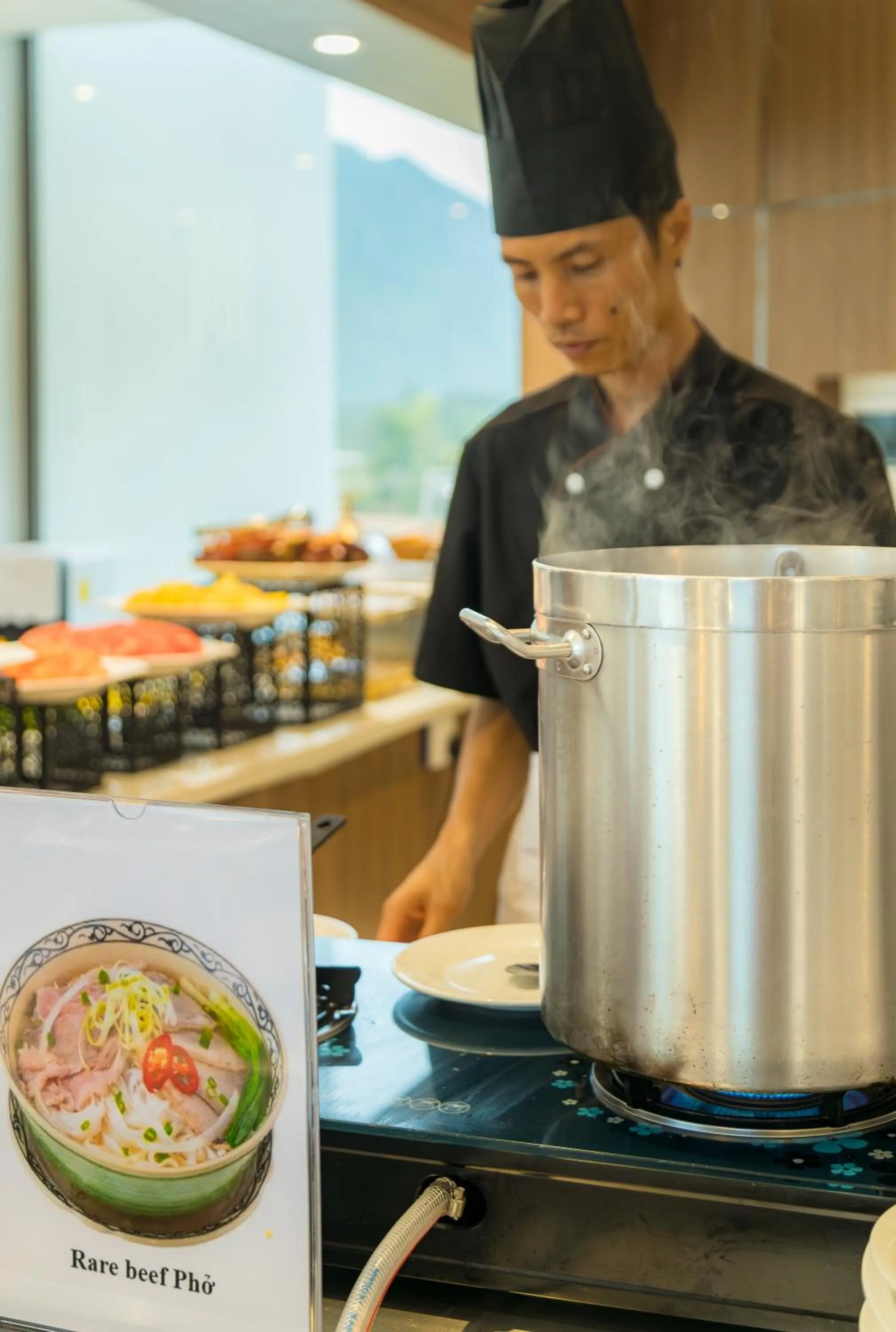 Sunrise Mountain View Resort