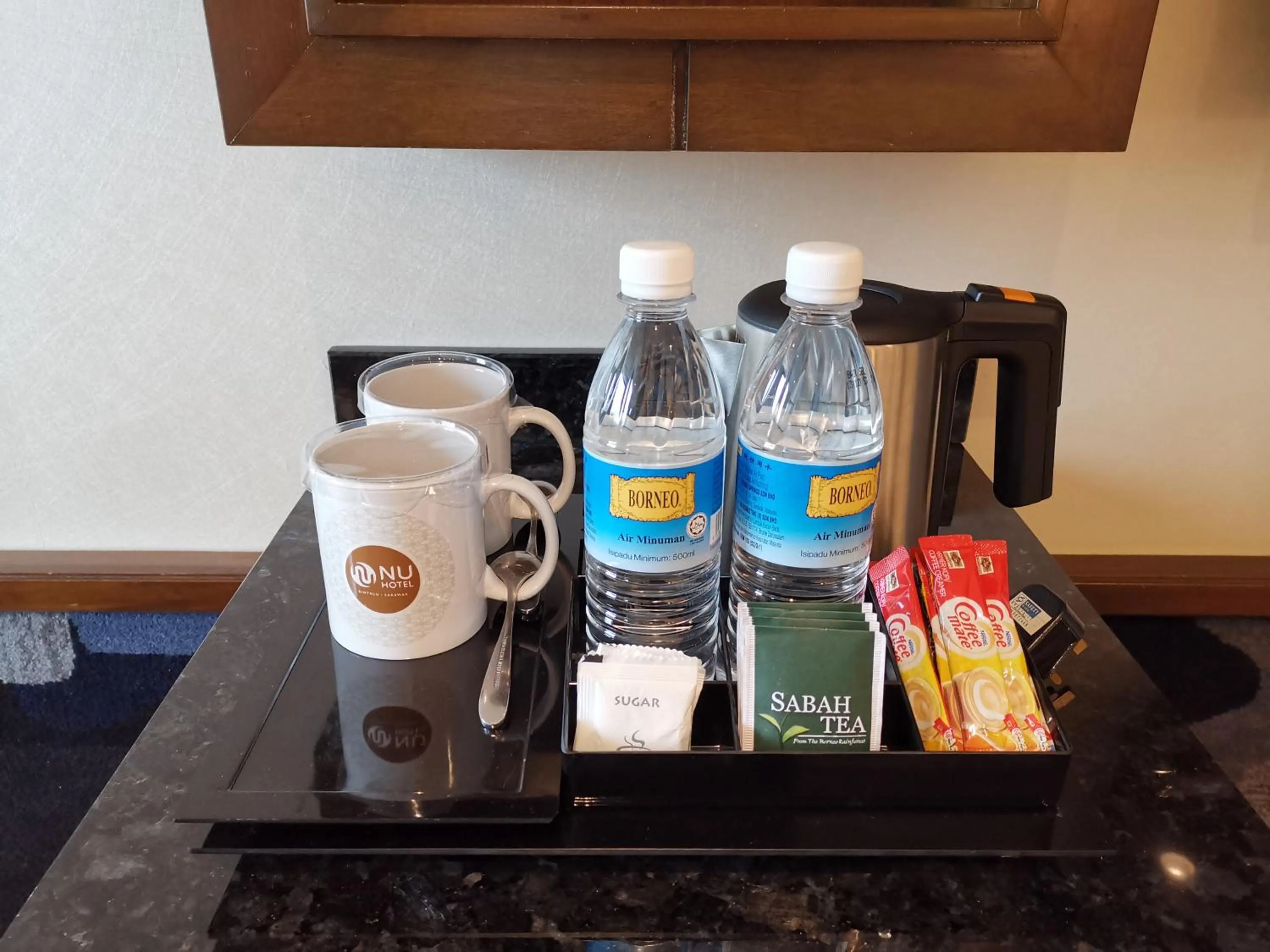 Coffee/tea facilities in NU Hotel