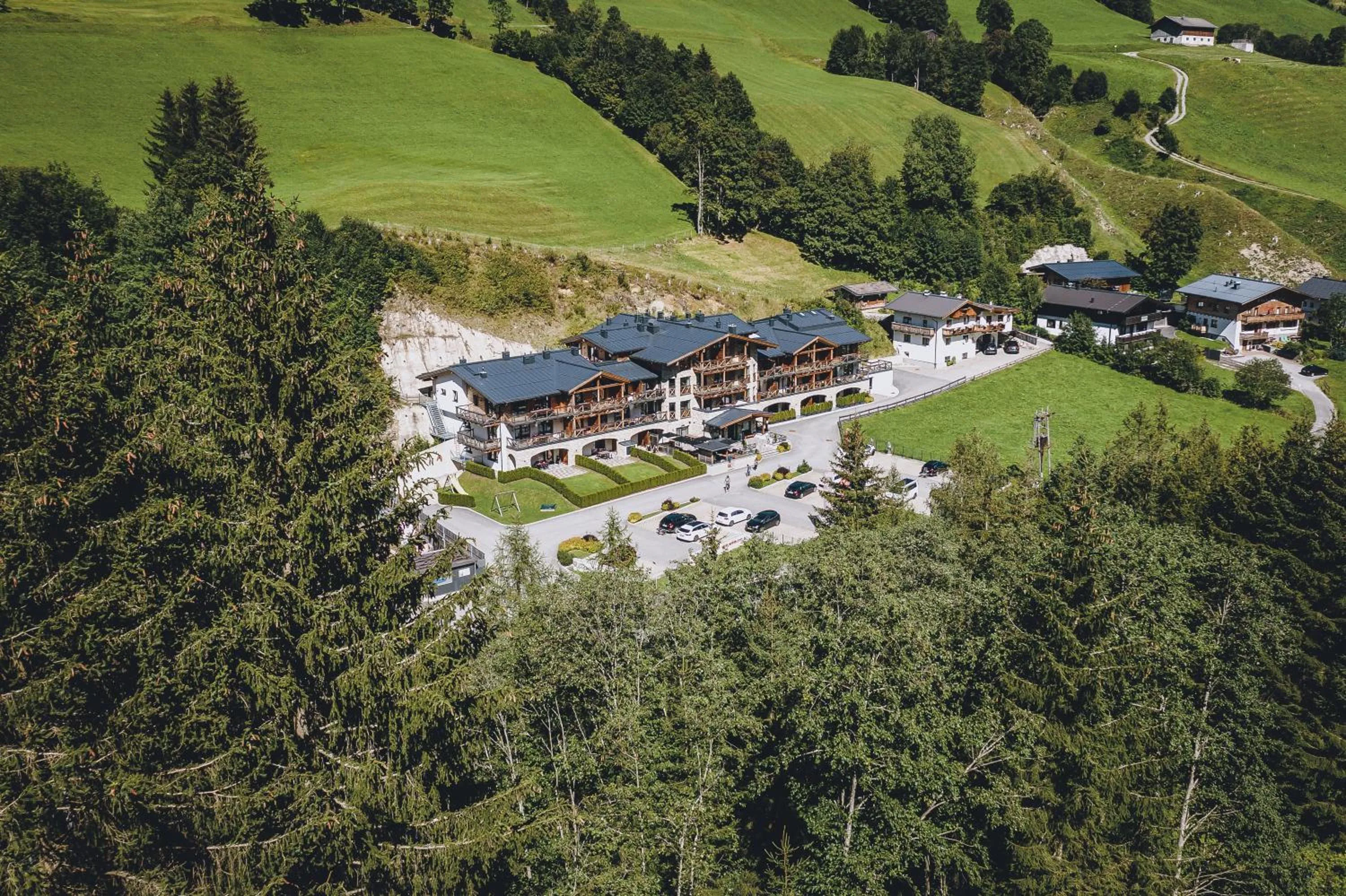 Property building in AvenidA Mountain Lodges Saalbach