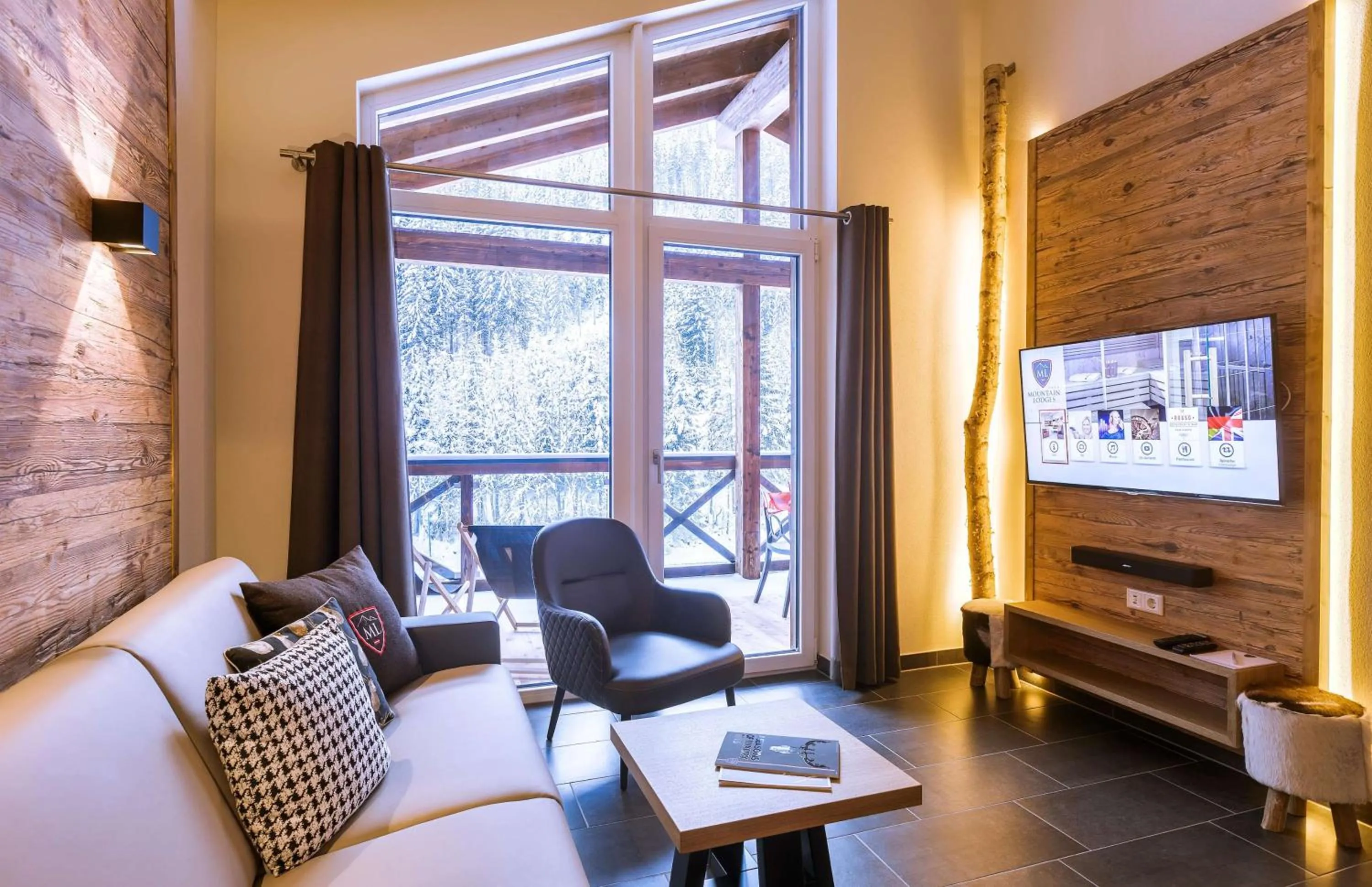 Living room in AvenidA Mountain Lodges Saalbach