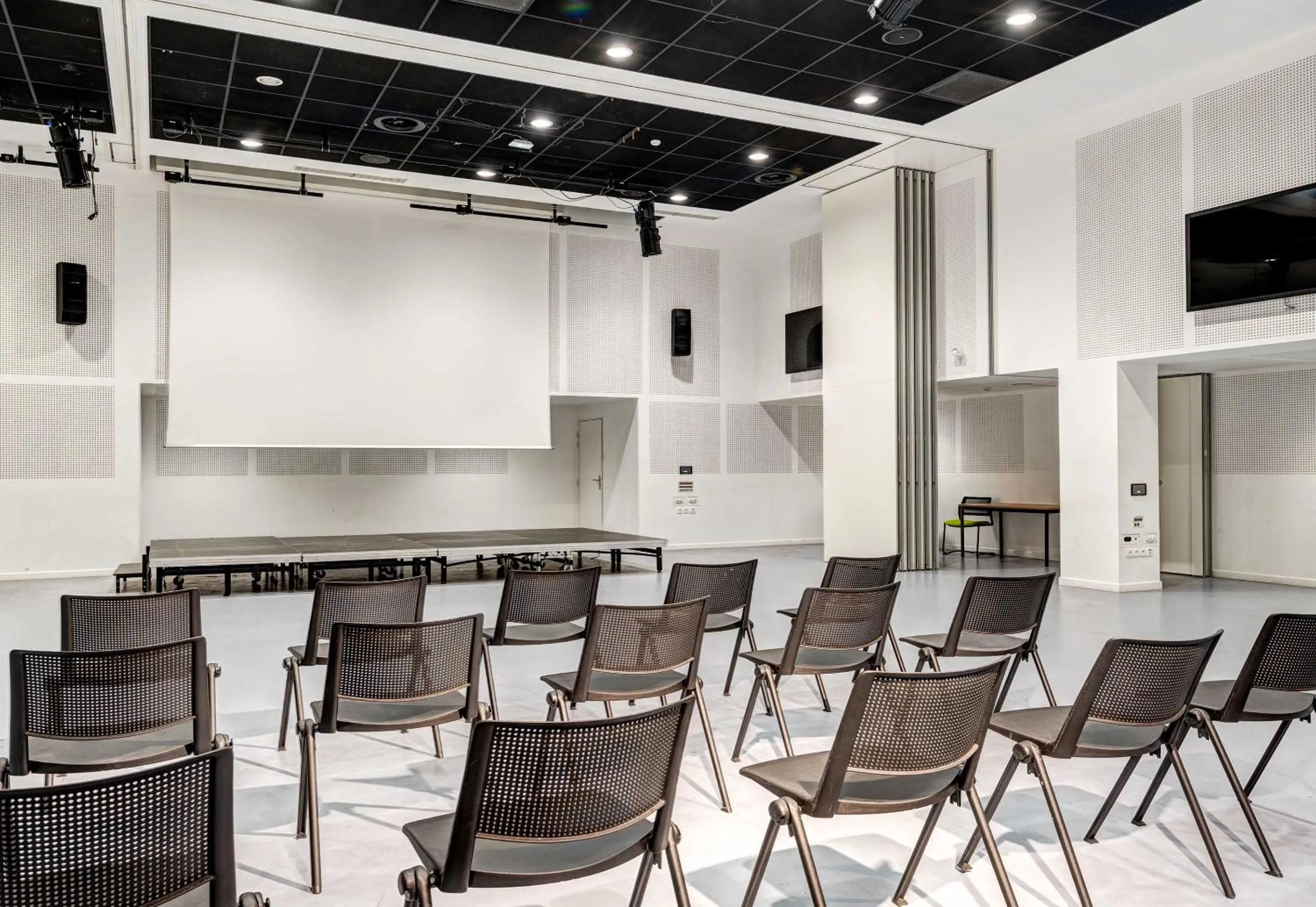 B&B HOME Paris Mairie de Saint-Ouen