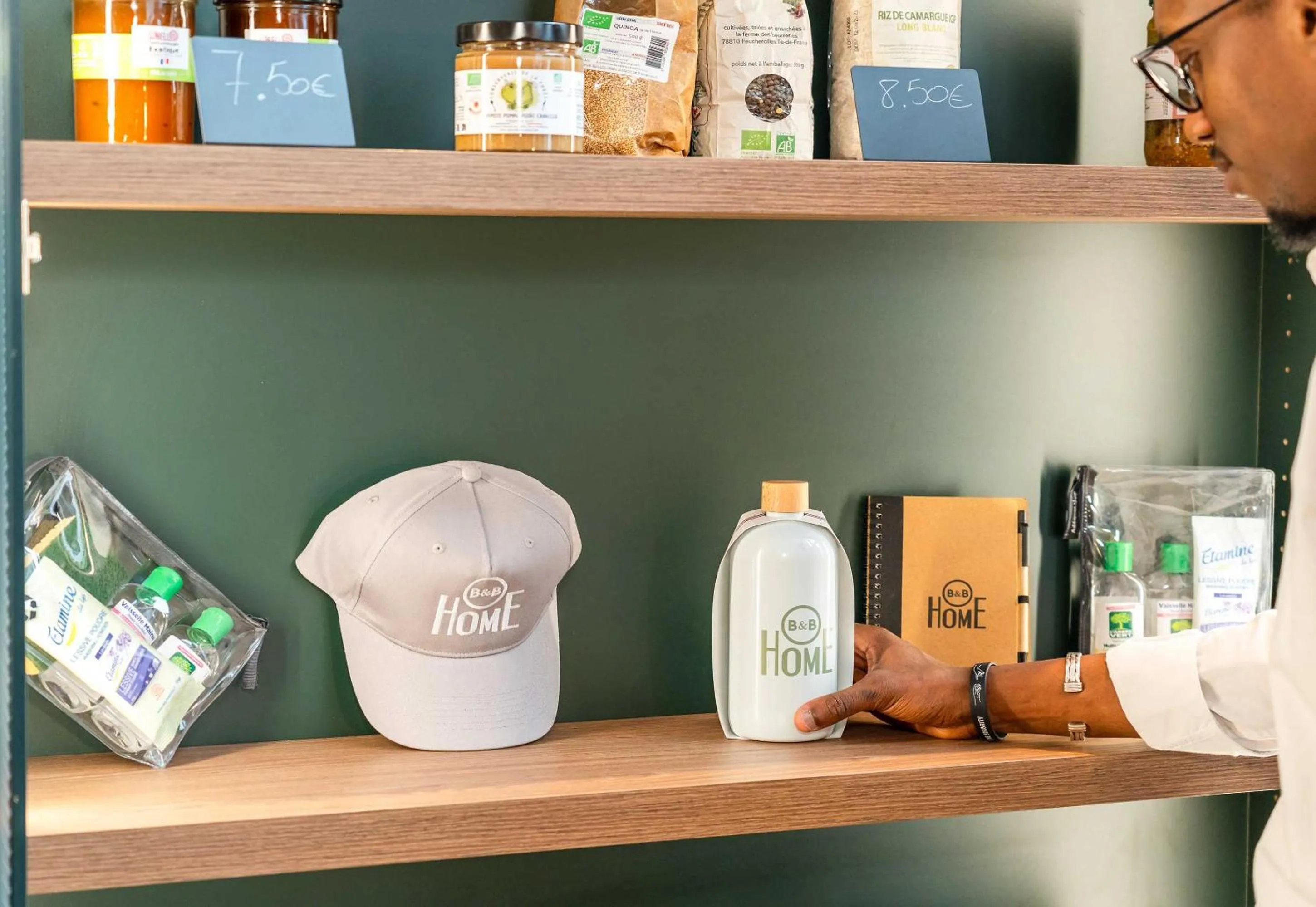 B&B HOME Paris Mairie de Saint-Ouen