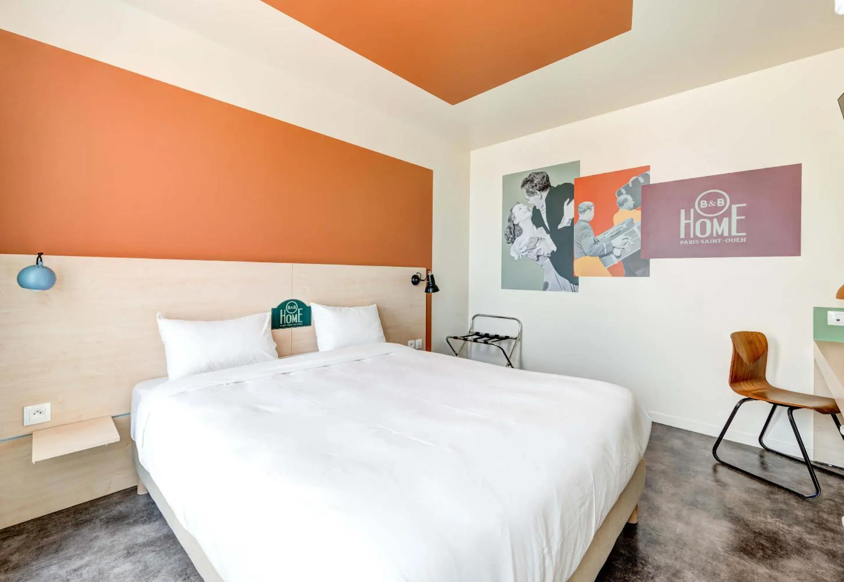 Comfort Room with Kitchenette in B&B HOME Paris Mairie de Saint-Ouen Comfort Room with Kitchenette in B&B HOME Paris Mairie de Saint-Ouen