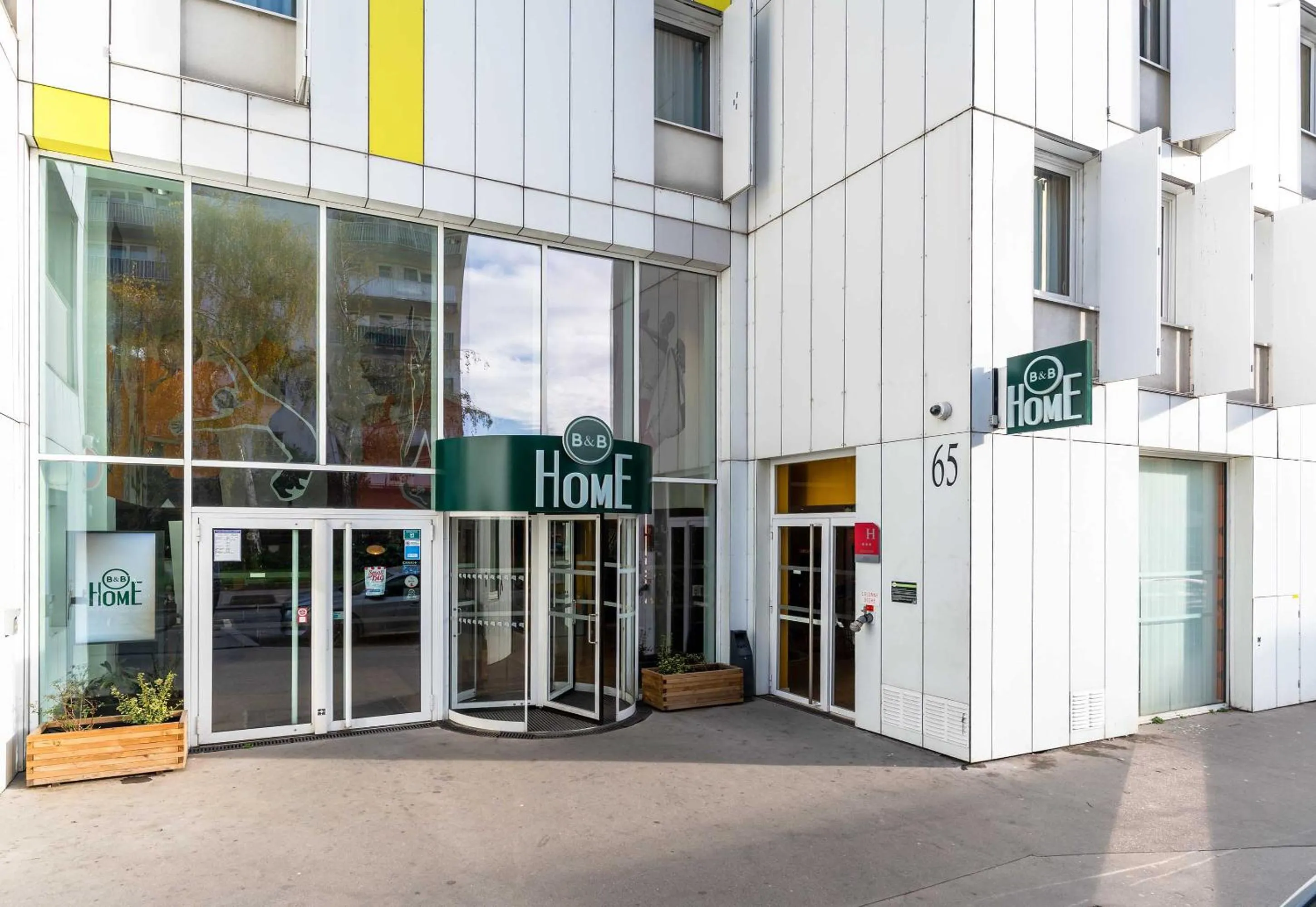 B&B HOME Paris Mairie de Saint-Ouen