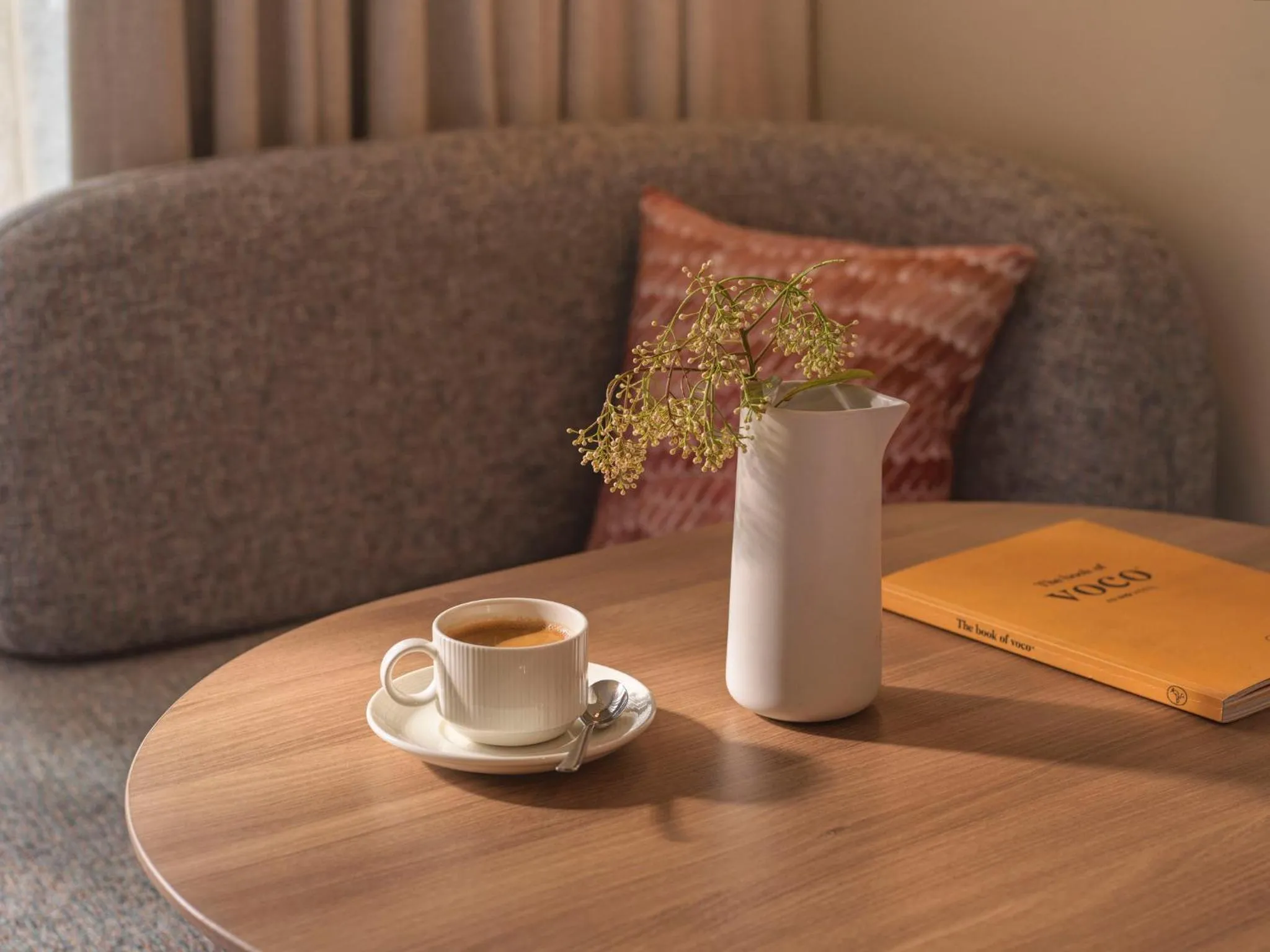 Photo of the whole room in voco Gosford by IHG