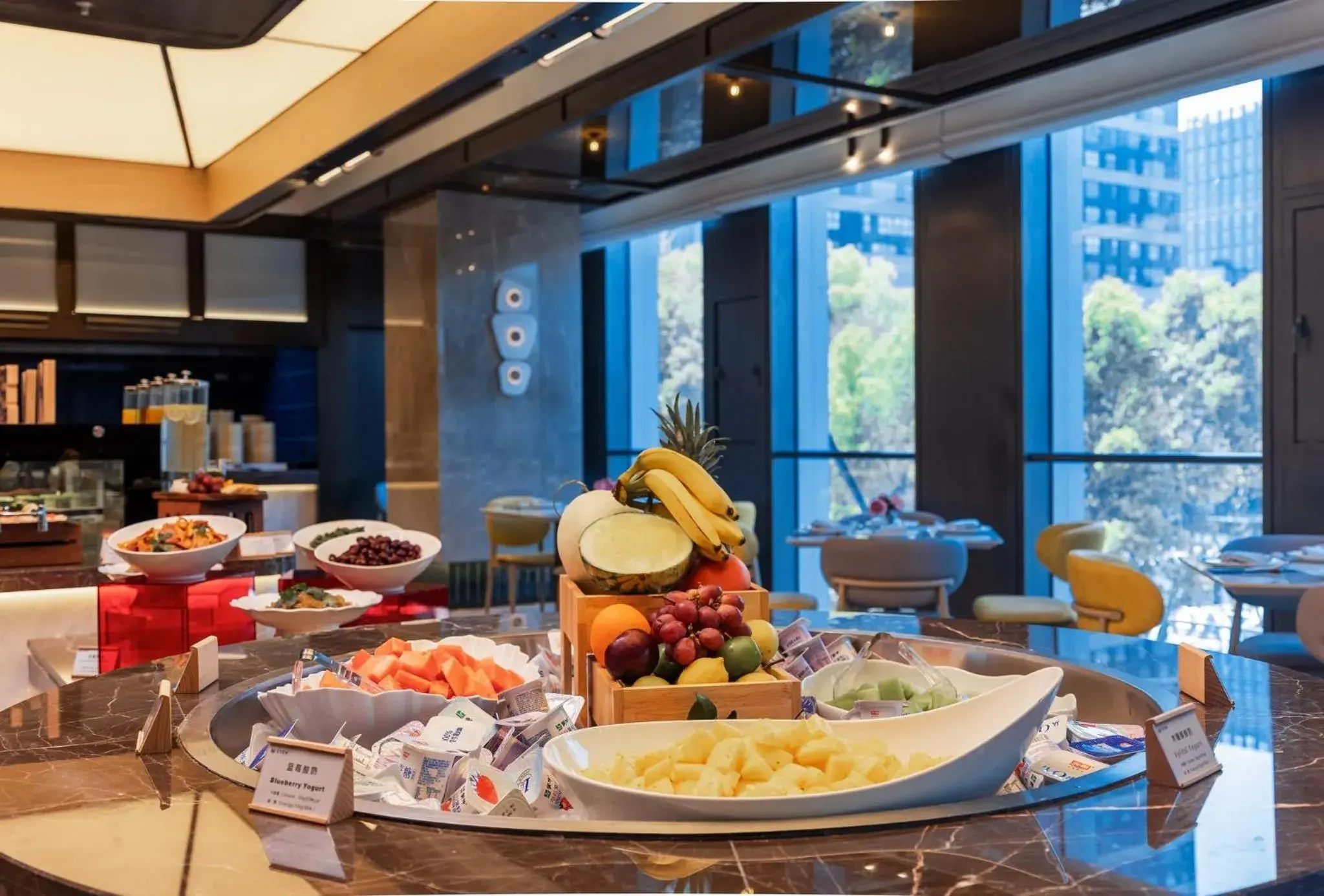 Restaurant/places to eat in EVEN Hotel Shanghai Jinqiao by IHG Restaurant/places to eat in EVEN Hotel Shanghai Jinqiao by IHG